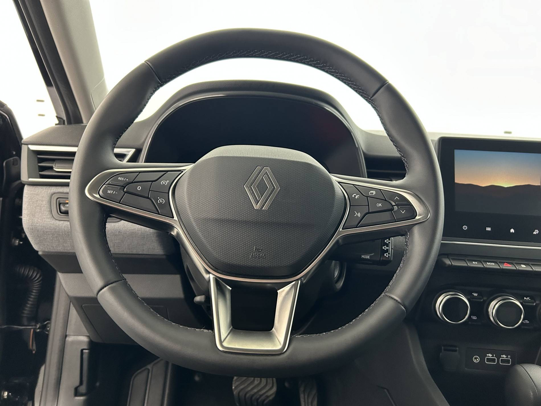 Vente en ligne Renault Clio 5 Clio E-Tech full hybrid 145 ch GSR2 au prix de 19 790 €