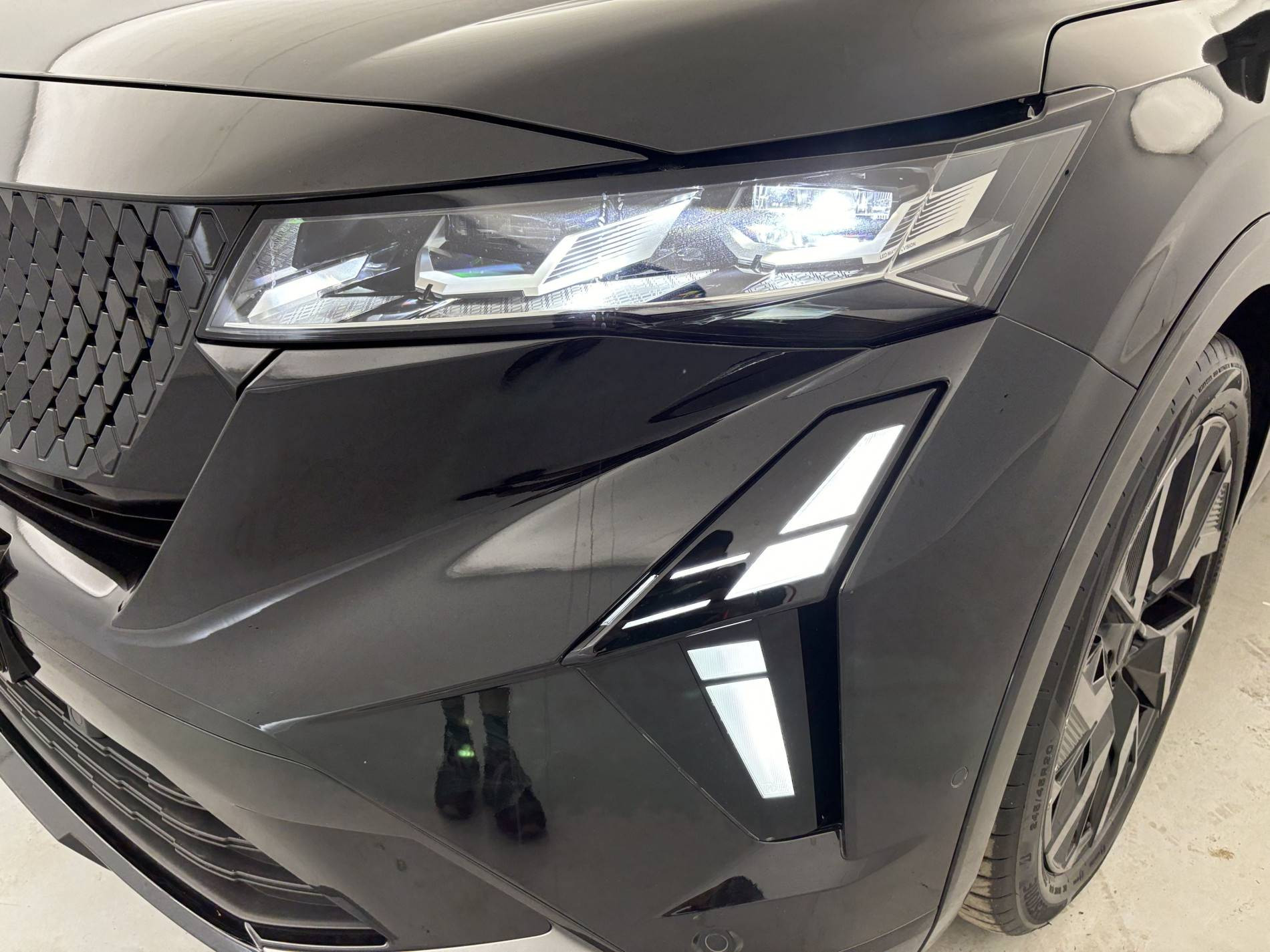 Vente en ligne Renault Rafale  E-Tech full hybrid 200 ch au prix de 40 990 €