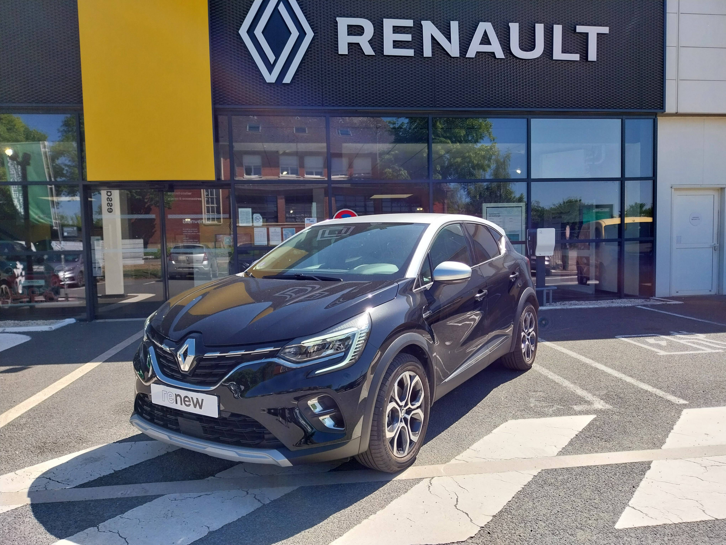 Renault Captur  E-Tech full hybrid 145 occasion de 2023 en vente à Argentan