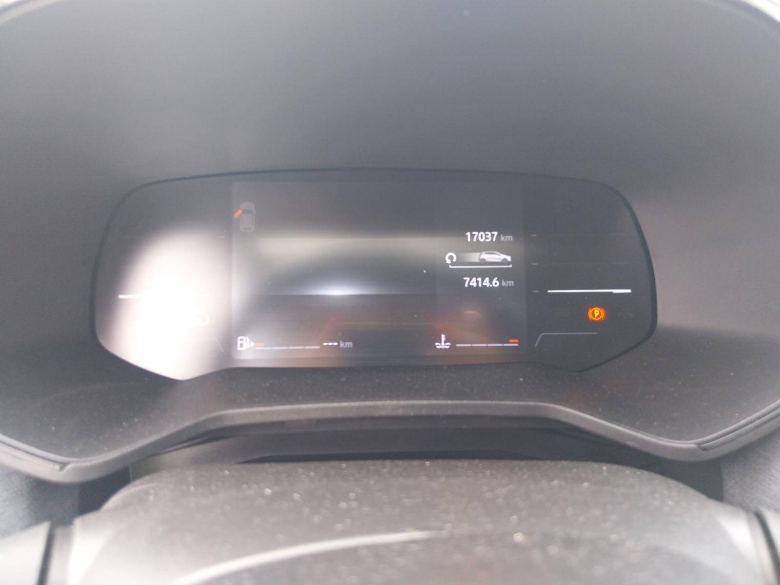 Vente en ligne Renault Clio 5 Clio Blue dCi 100 ch GSR2 au prix de 17 990 €