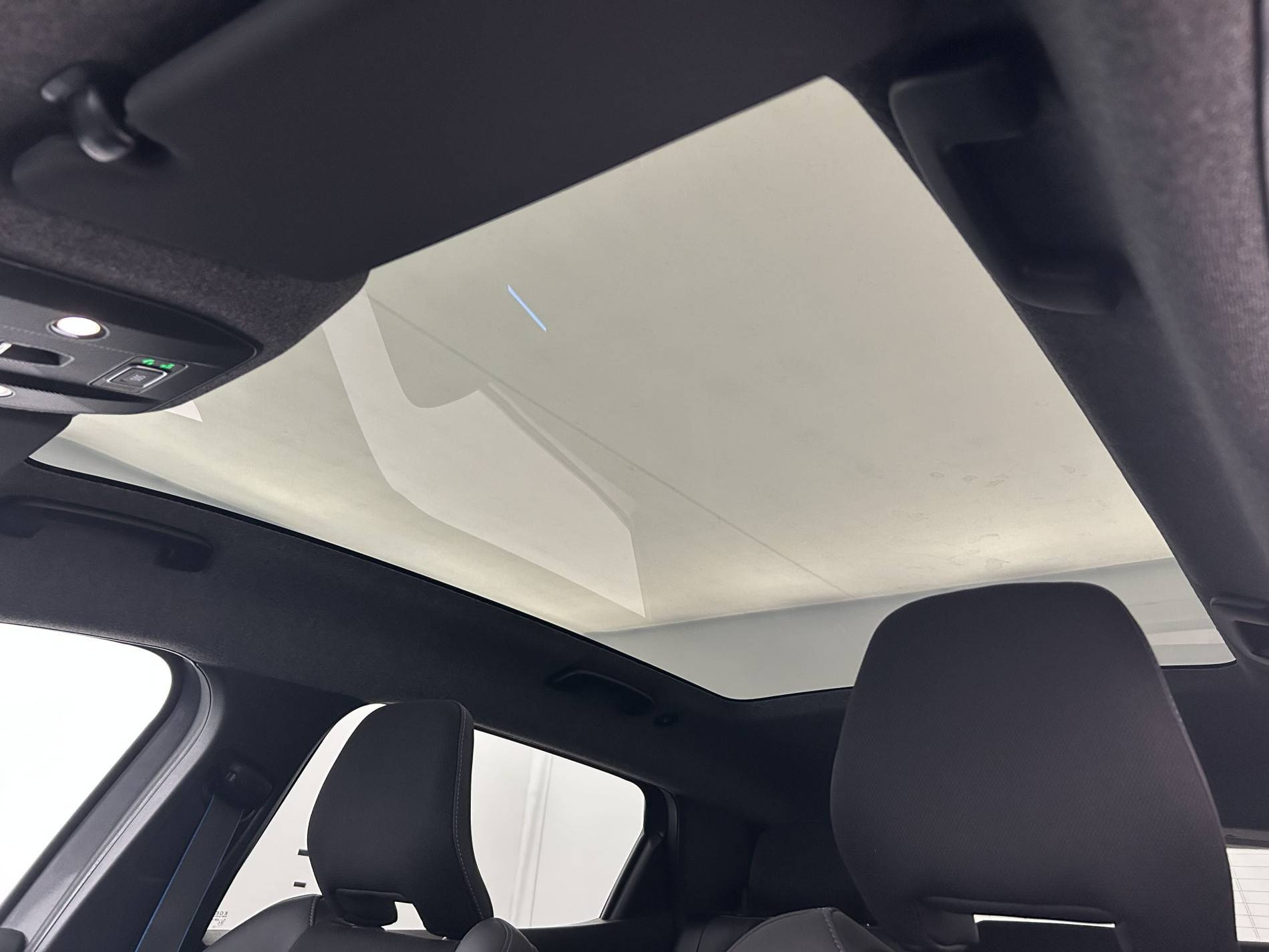 Vente en ligne Renault Scenic E-Tech Scenic E-Tech électrique 220 ch grande autonomie au prix de 42 490 €
