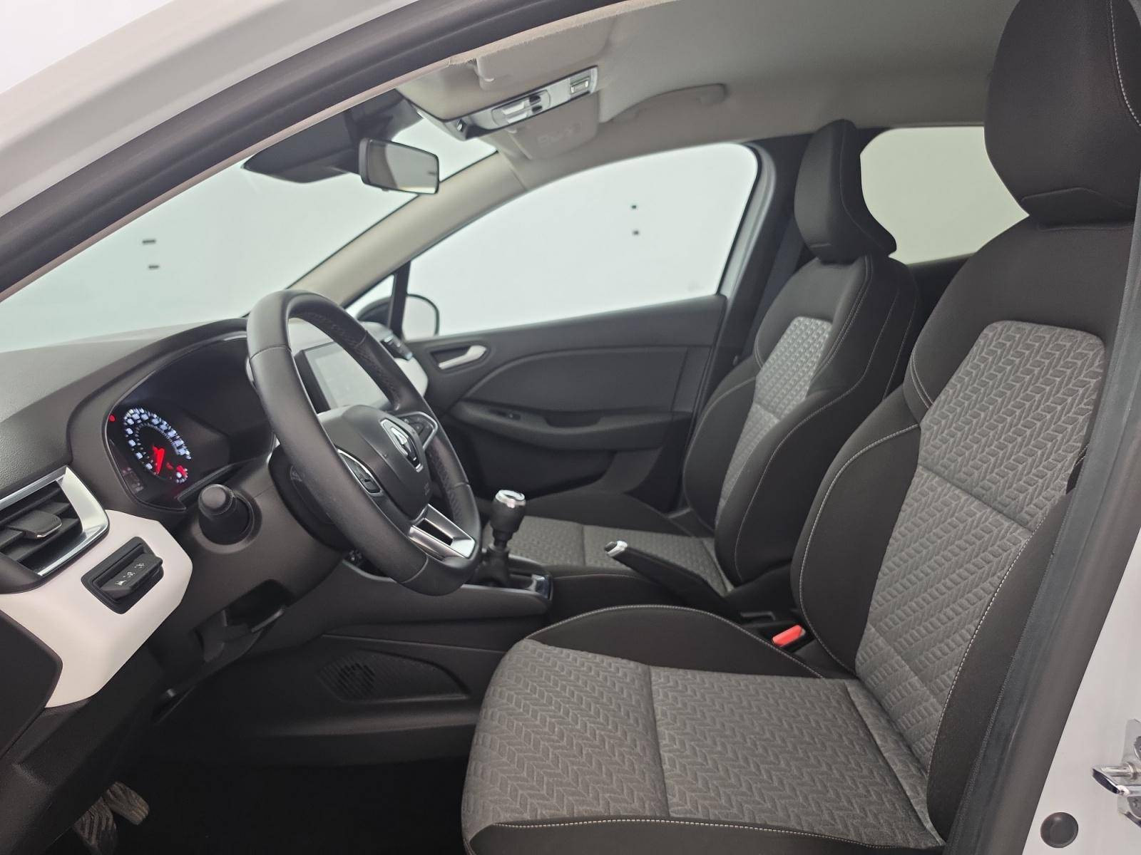 Vente en ligne Renault Clio 5 Clio TCe 90 au prix de 13 850 €
