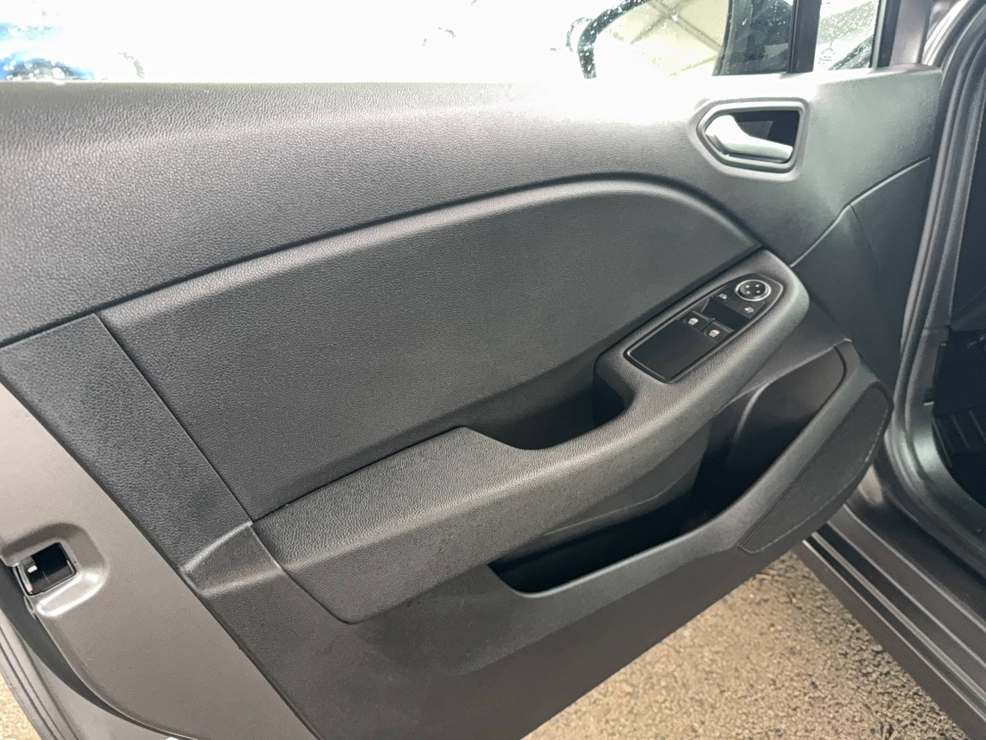 Vente en ligne Renault Clio 5 Clio dCi 100 au prix de 15 990 €