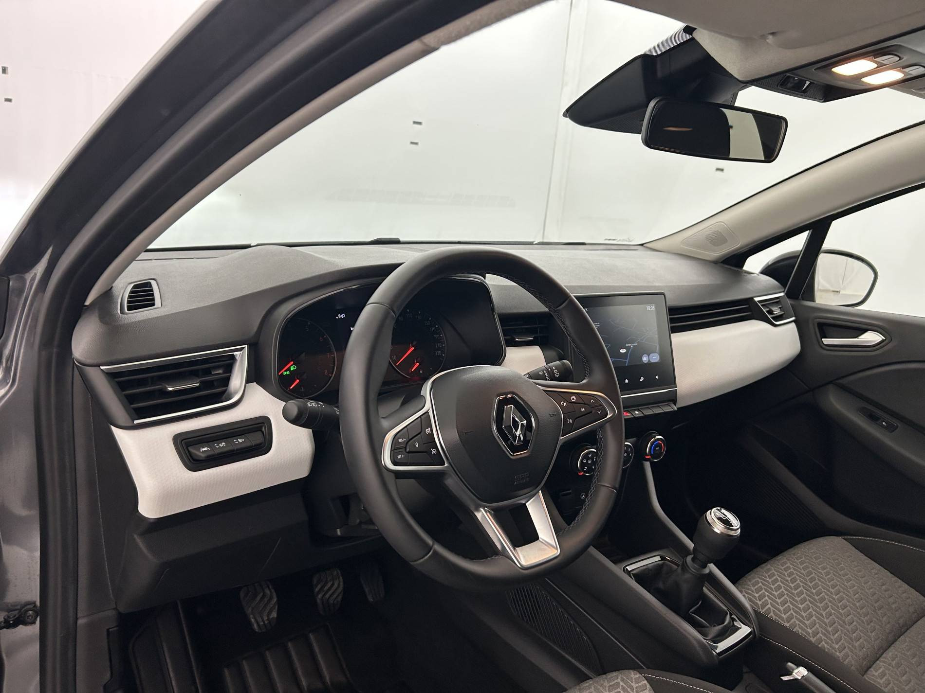 Vente en ligne Renault Clio 5 Clio TCe 90 au prix de 14 290 €