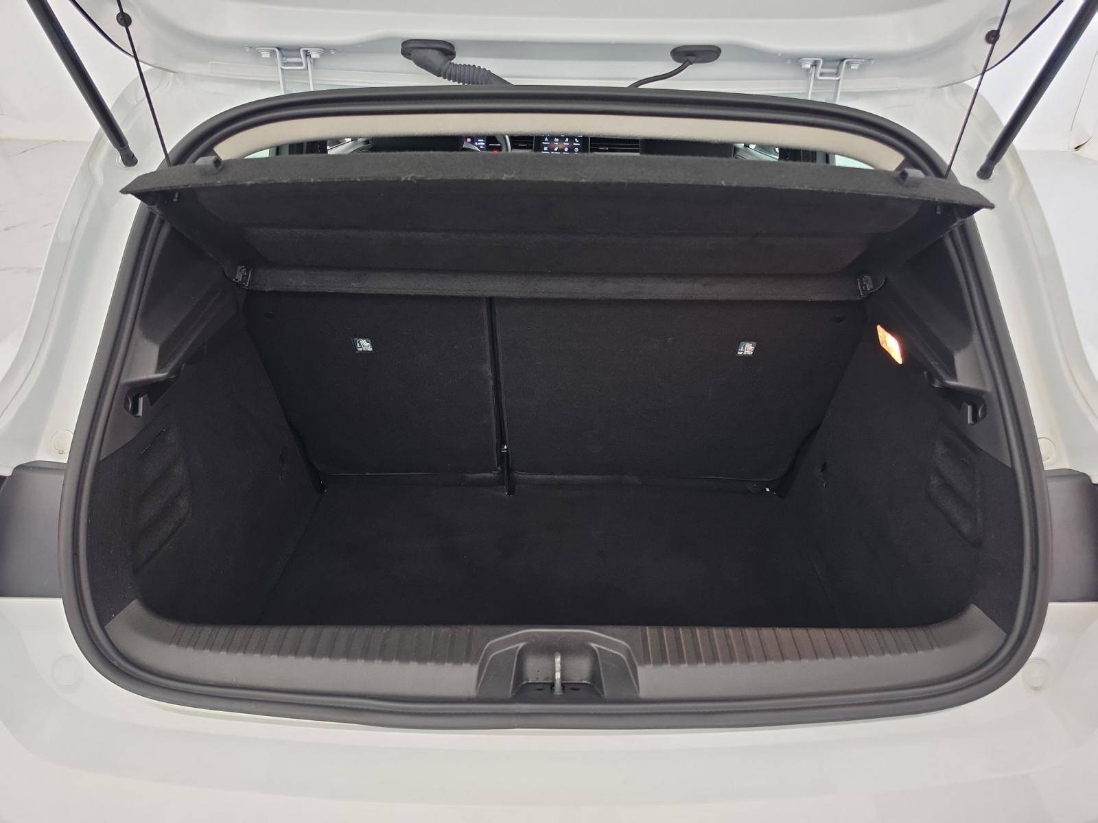 Vente en ligne Renault Clio 5 Clio Blue dCi 100 ch GSR2 au prix de 17 690 €