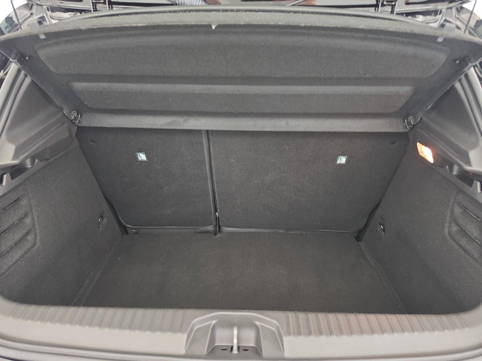 Vente en ligne Renault Clio 5 Clio Blue dCi 100 ch GSR2 au prix de 18 390 €