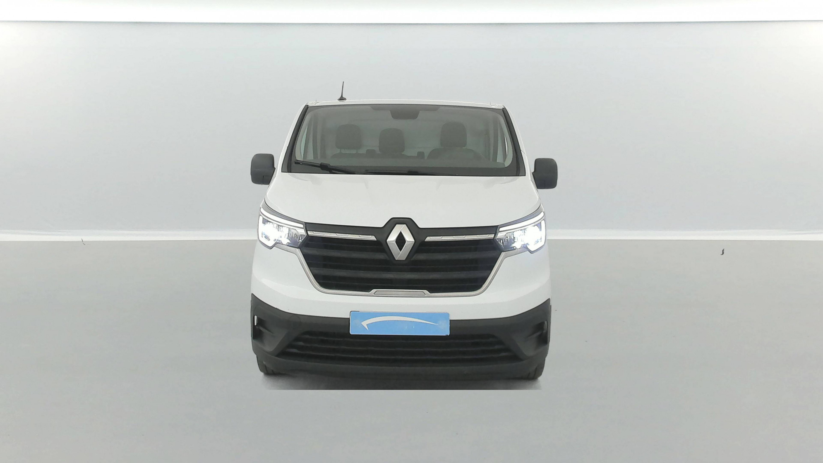 Vente en ligne Renault Trafic 3 Fourgon TRAFIC FG BLUE DCI 130 L1H1 3T GSR2 au prix de 25 390 €