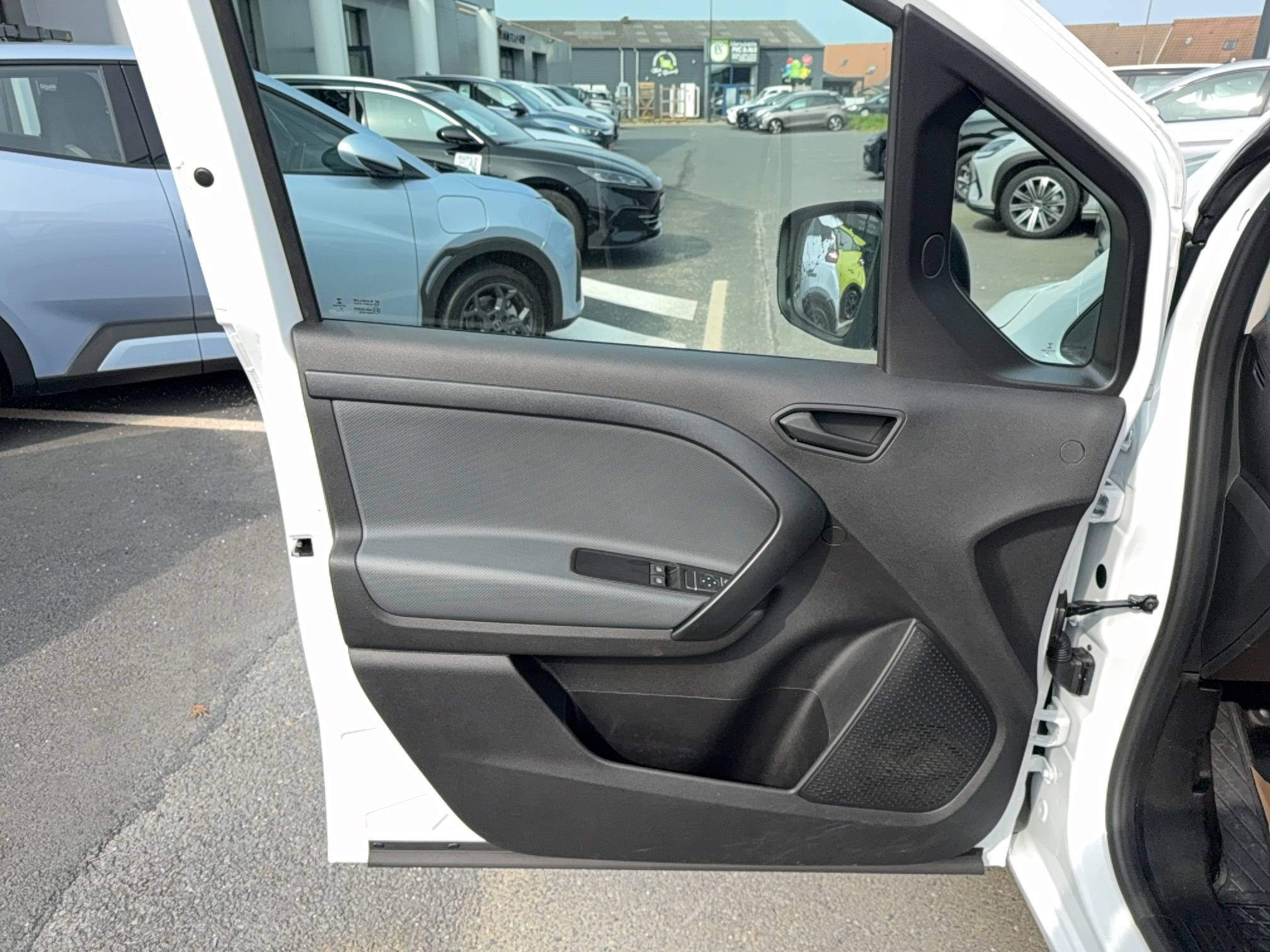 Vente en ligne Mercedes Citan Fourgon CITAN FGN 112 CDI LONG au prix de 18 990 €