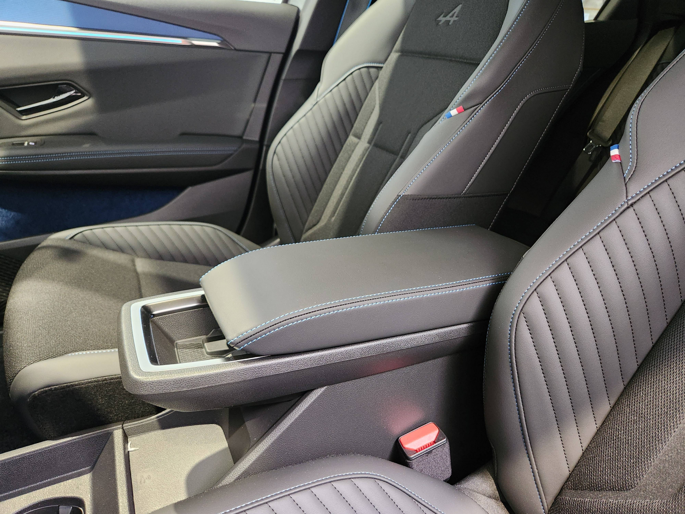 Vente en ligne Renault Megane E-Tech  220 ch autonomie confort au prix de 38 490 €