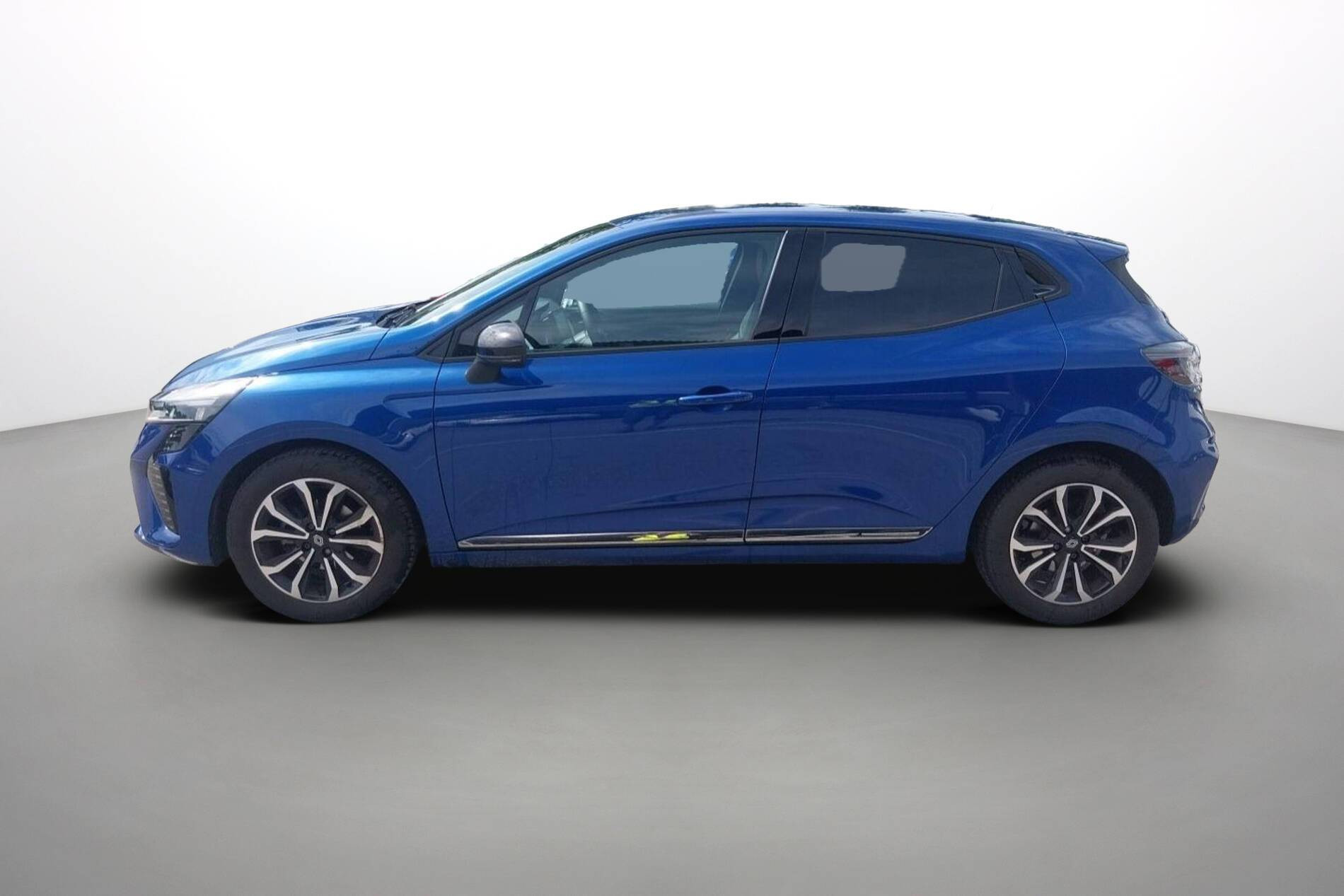 Vente en ligne Renault Clio 5 Clio Eco-G 100 ch GSR2 au prix de 17 900 €
