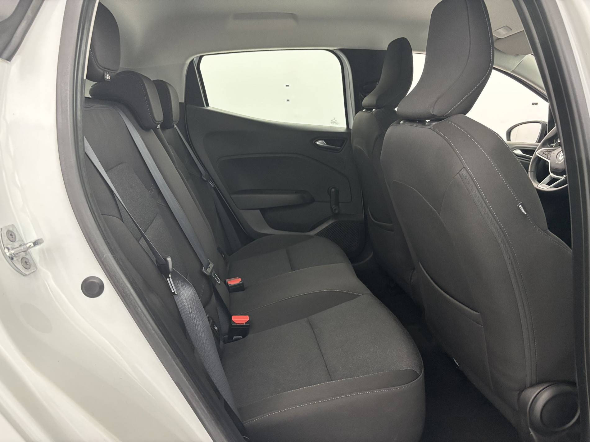 Vente en ligne Renault Clio 5 Clio TCe 90 au prix de 13 791 €