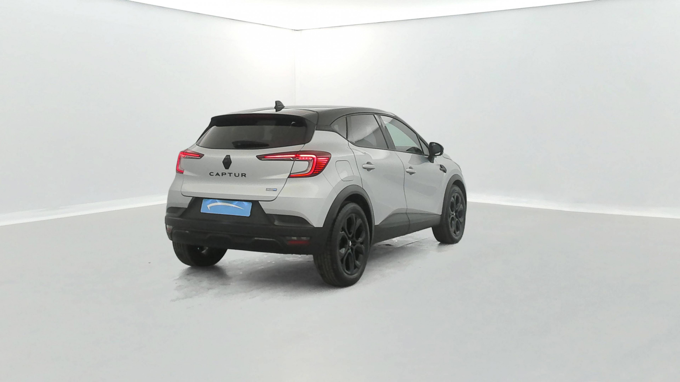 Vente en ligne Renault Captur  E-Tech 145 au prix de 18 490 €