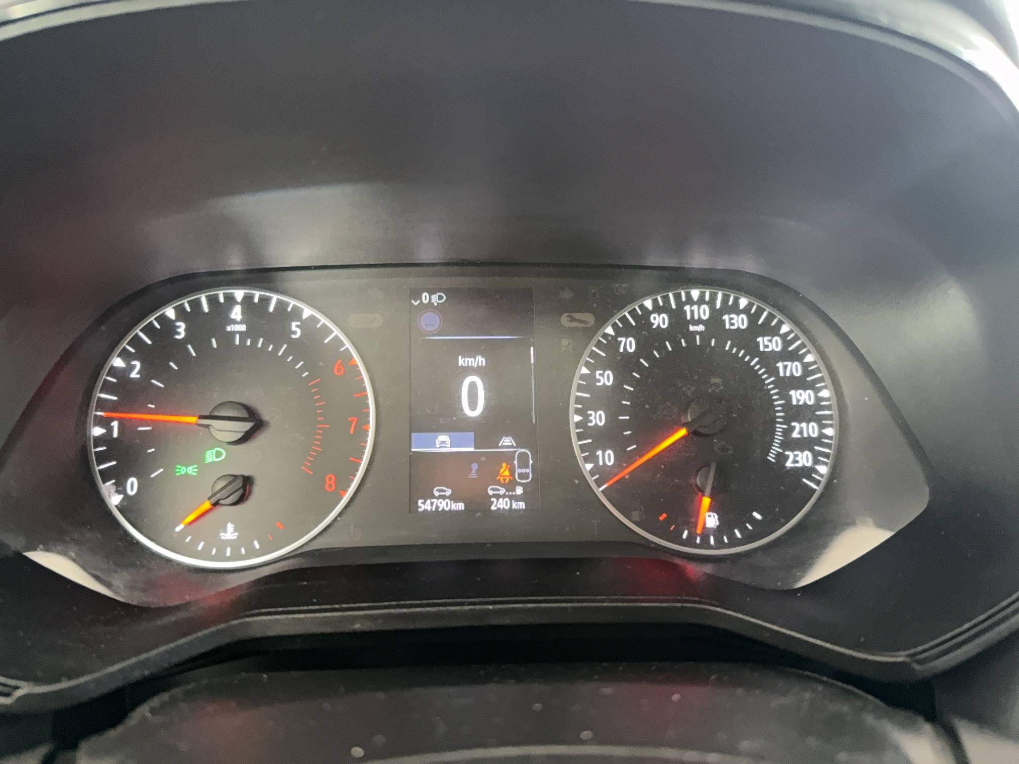 Vente en ligne Renault Clio 5 Clio SCe 65 au prix de 11 490 €