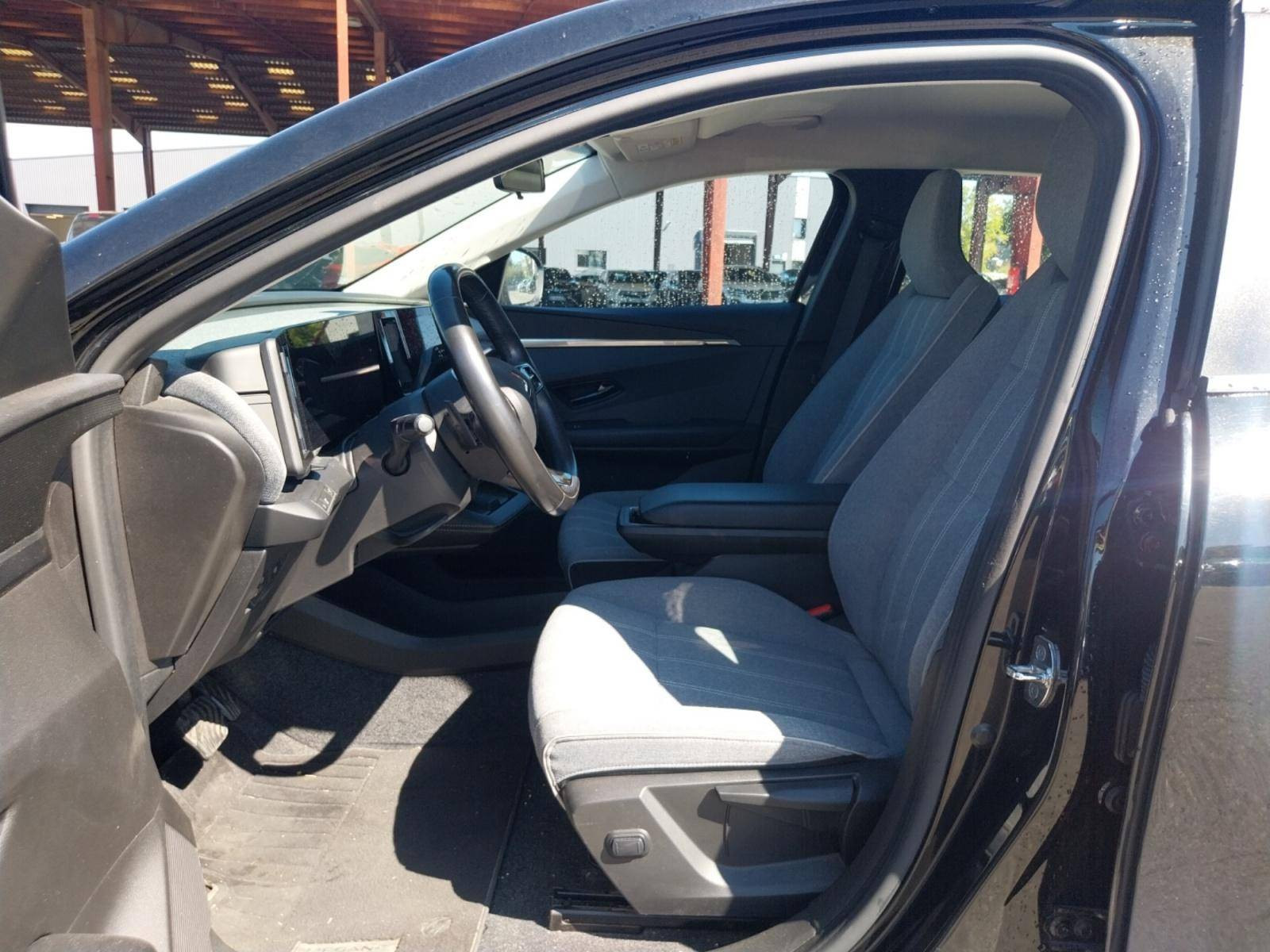 Vente en ligne Renault Megane E-Tech  ER EV60 130ch super charge au prix de 19 919 €
