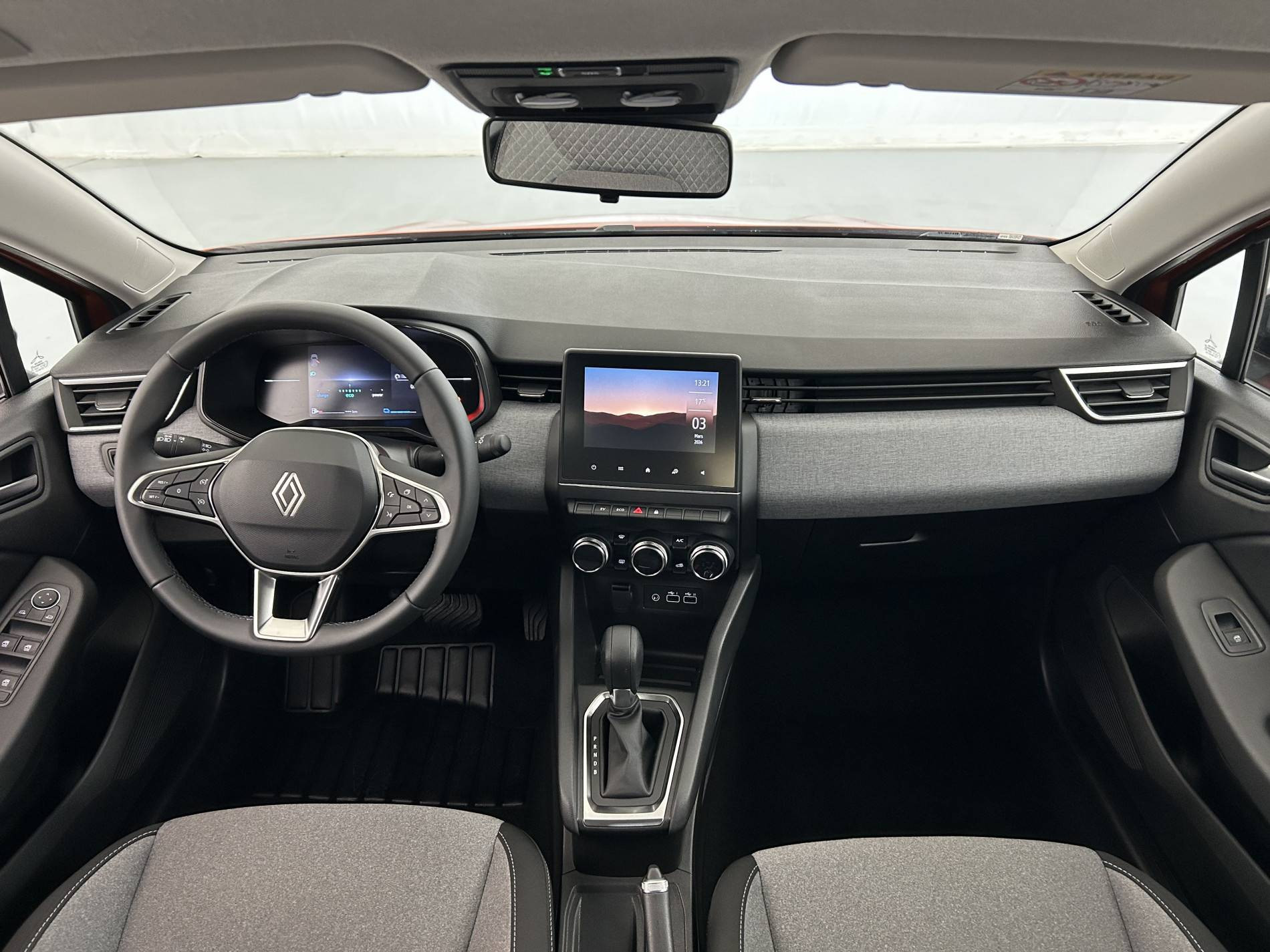 Vente en ligne Renault Clio 5 Clio E-Tech full hybrid 145 ch GSR2 au prix de 19 990 €