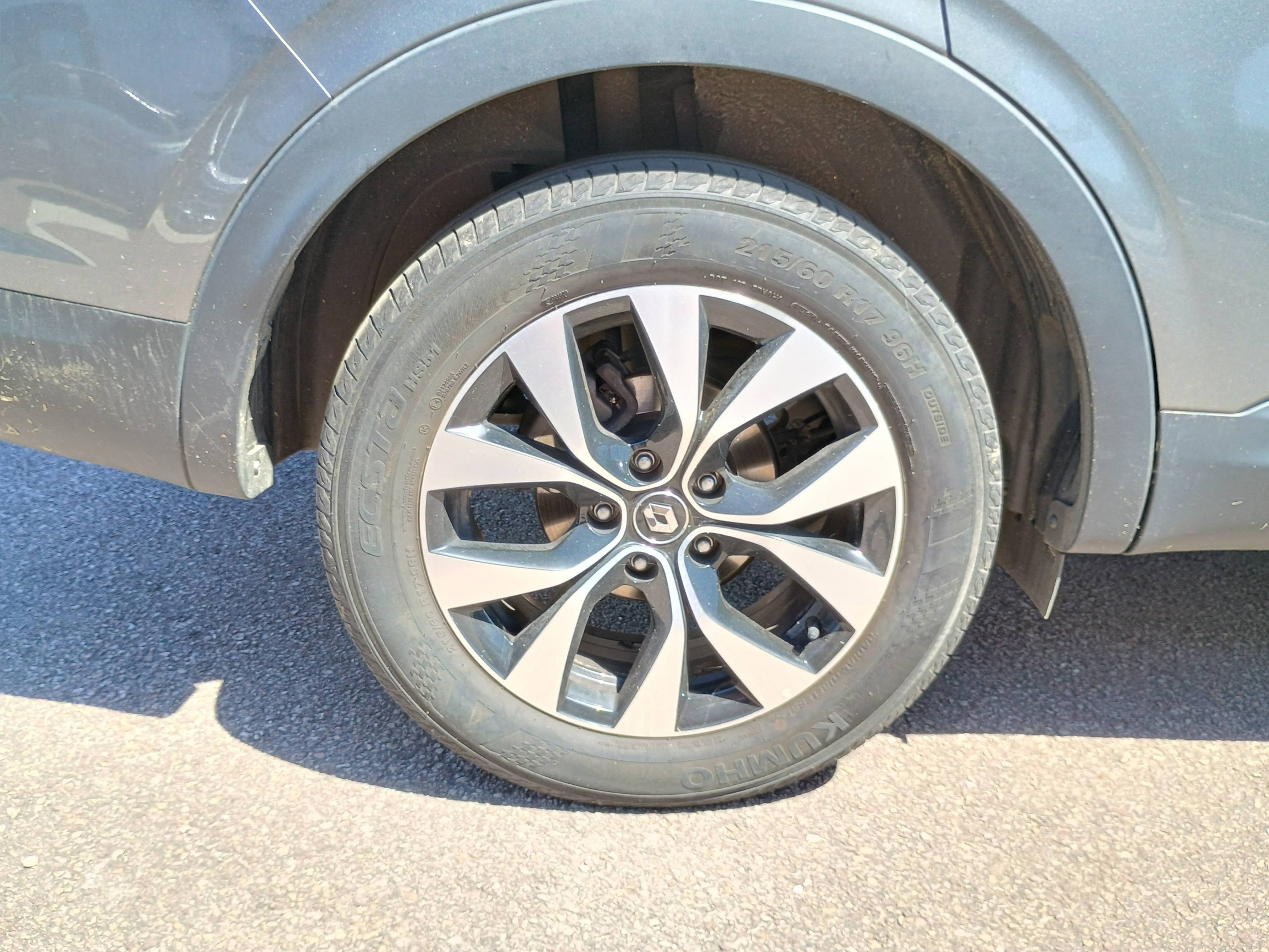 Vente en ligne Renault Arkana  E-Tech hybride 145 - 22 au prix de 21 991 €