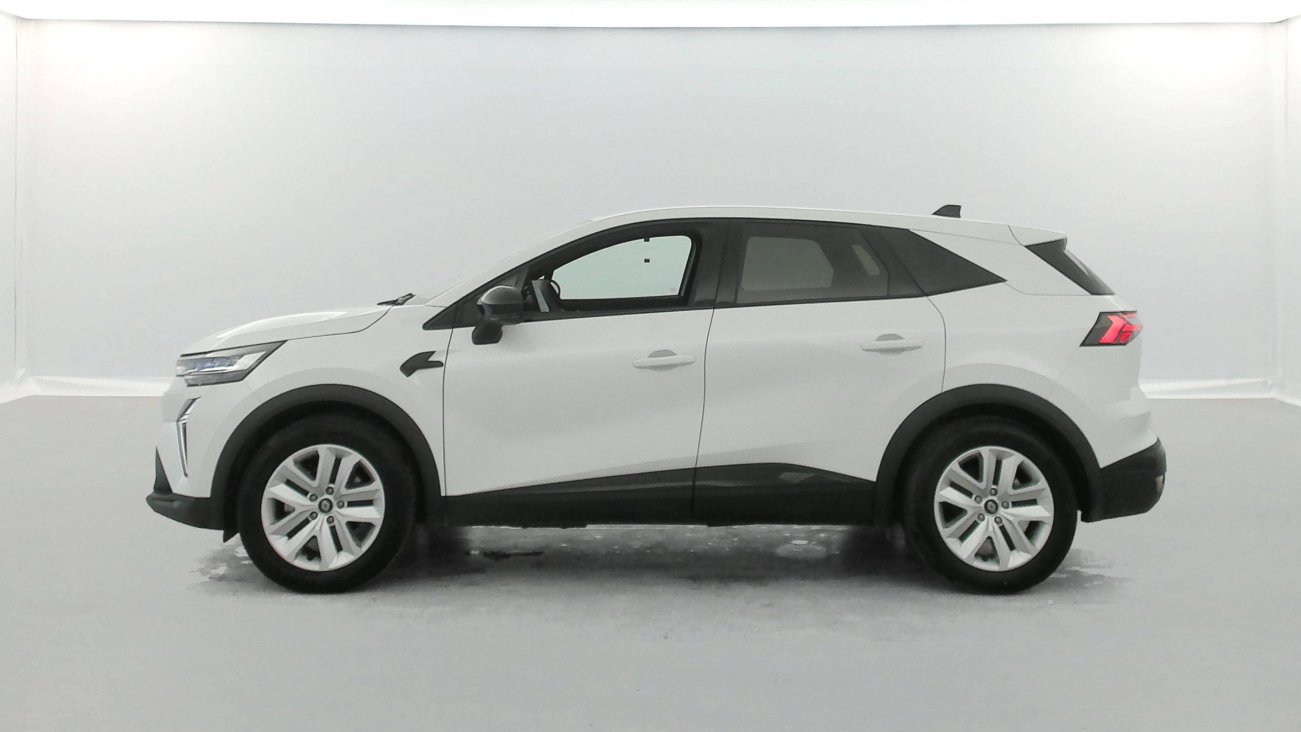 Vente en ligne Renault Symbioz  E-Tech full hybrid 145 au prix de 24 490 €
