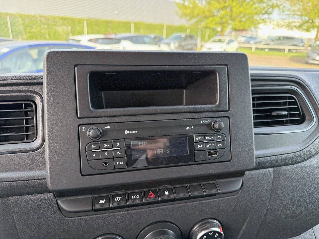 Vente en ligne Renault Master 3 Châssis Cabine MASTER PHC TRAC F3500 L3H1 BLUE DCI 145 EURO VI au prix de 29 990 €