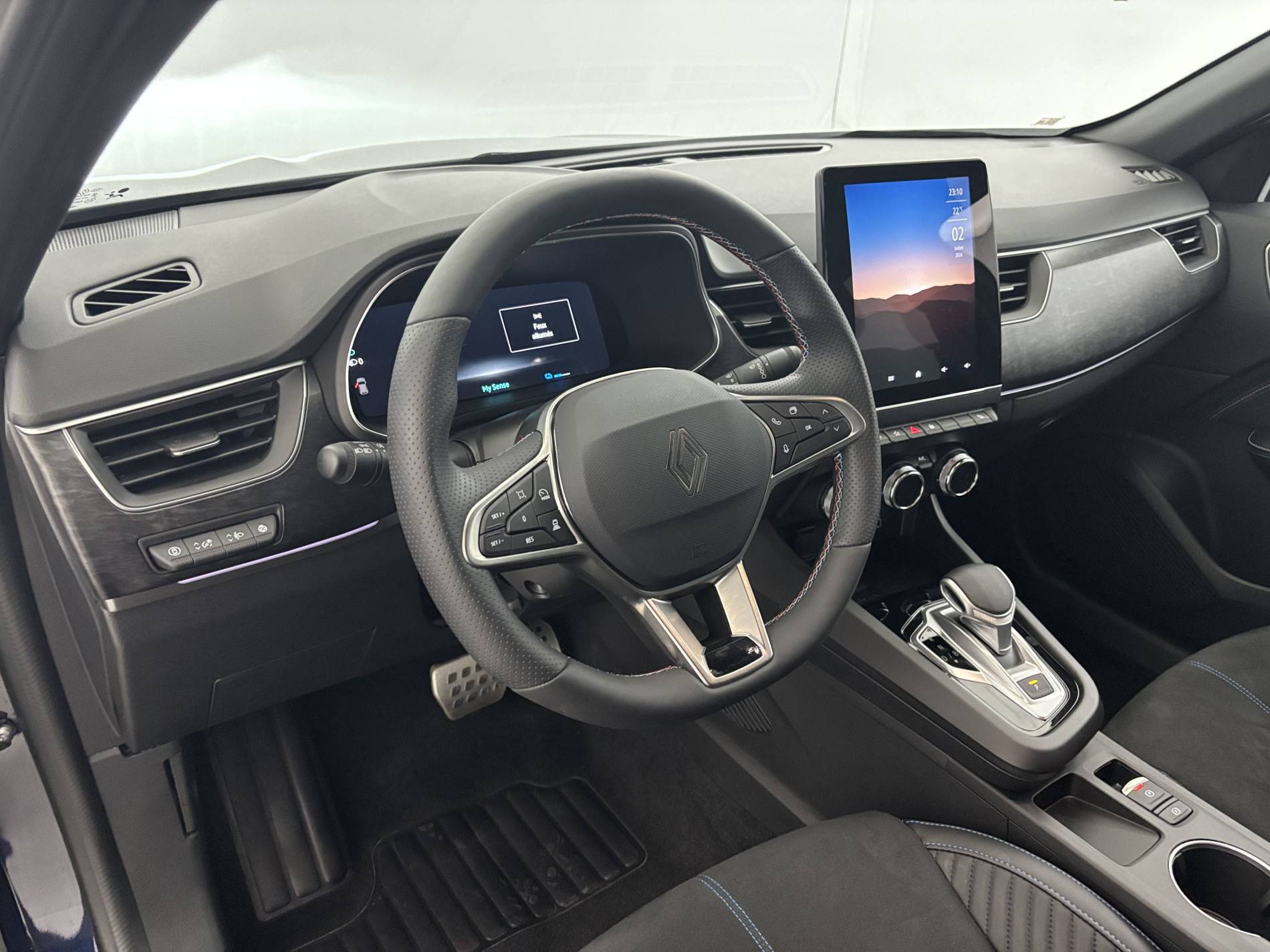 Vente en ligne Renault Arkana  E-Tech full hybrid 145 GSR2 au prix de 28 980 €