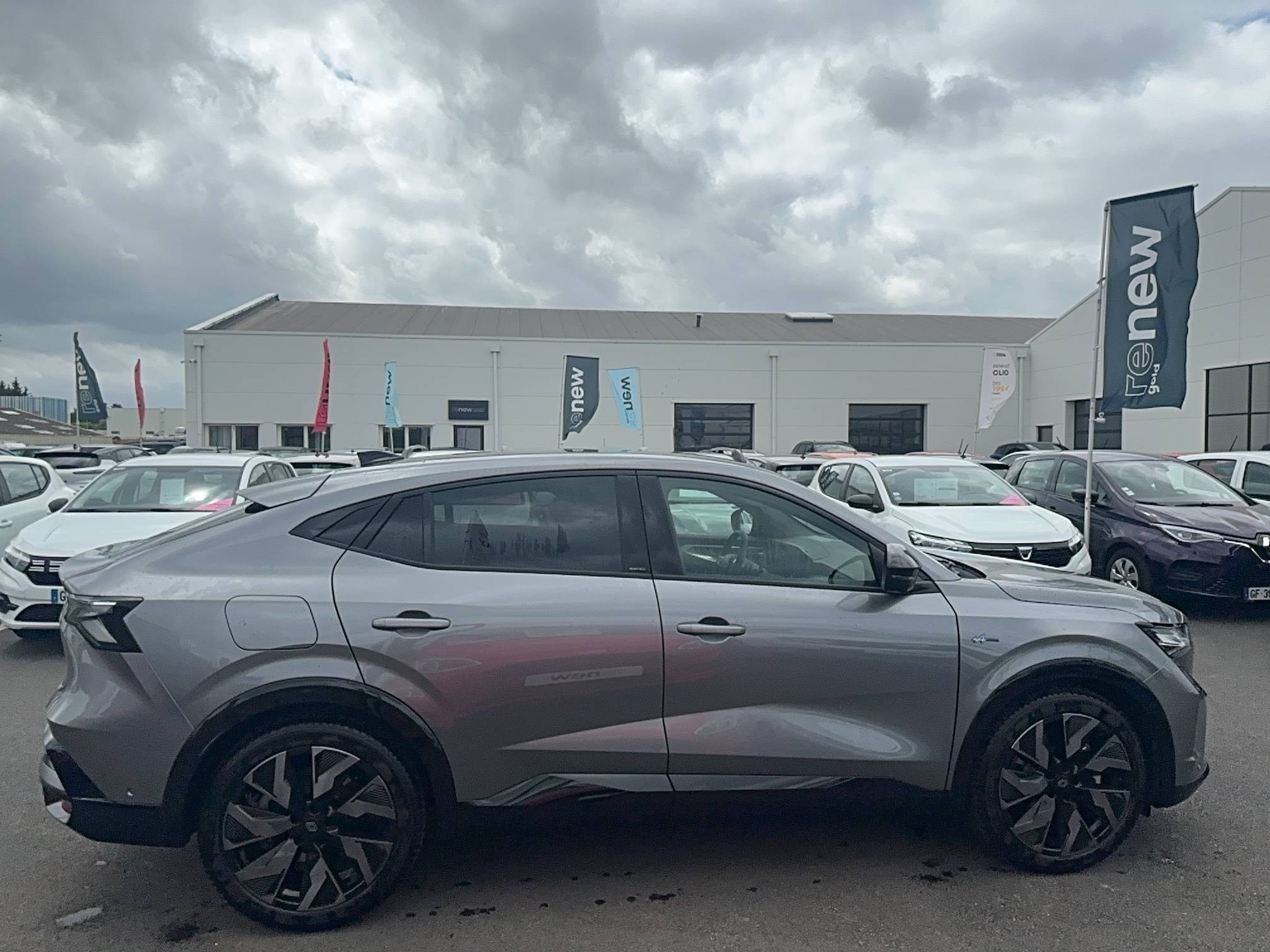 Vente en ligne Renault Rafale  E-Tech full hybrid 200 ch au prix de 52 990 €
