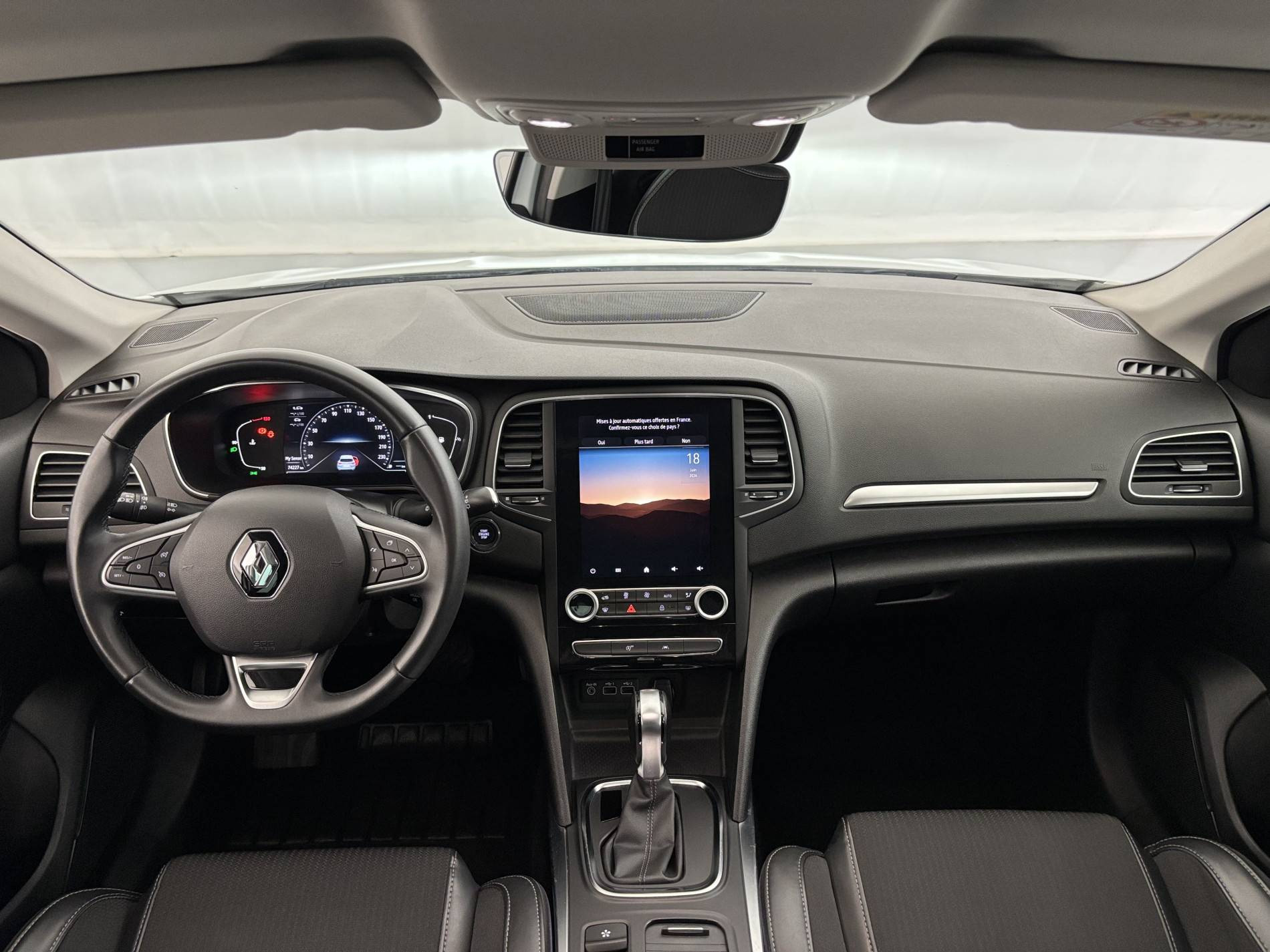 Vente en ligne Renault Megane 4 Estate  Blue dCi 115 EDC au prix de 18 450 €