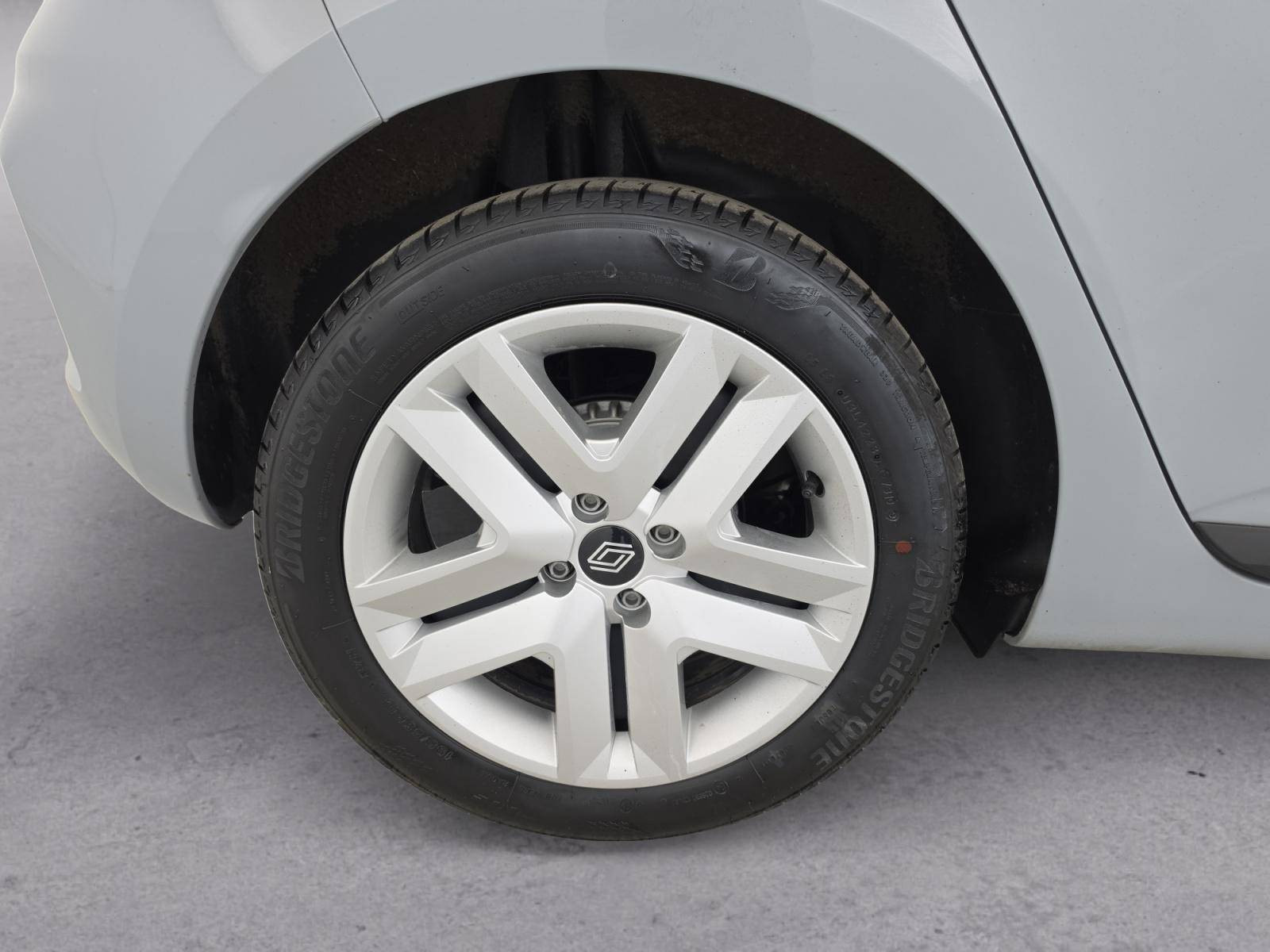 Vente en ligne Renault Clio 5 Clio SCe 65 au prix de 13 490 €