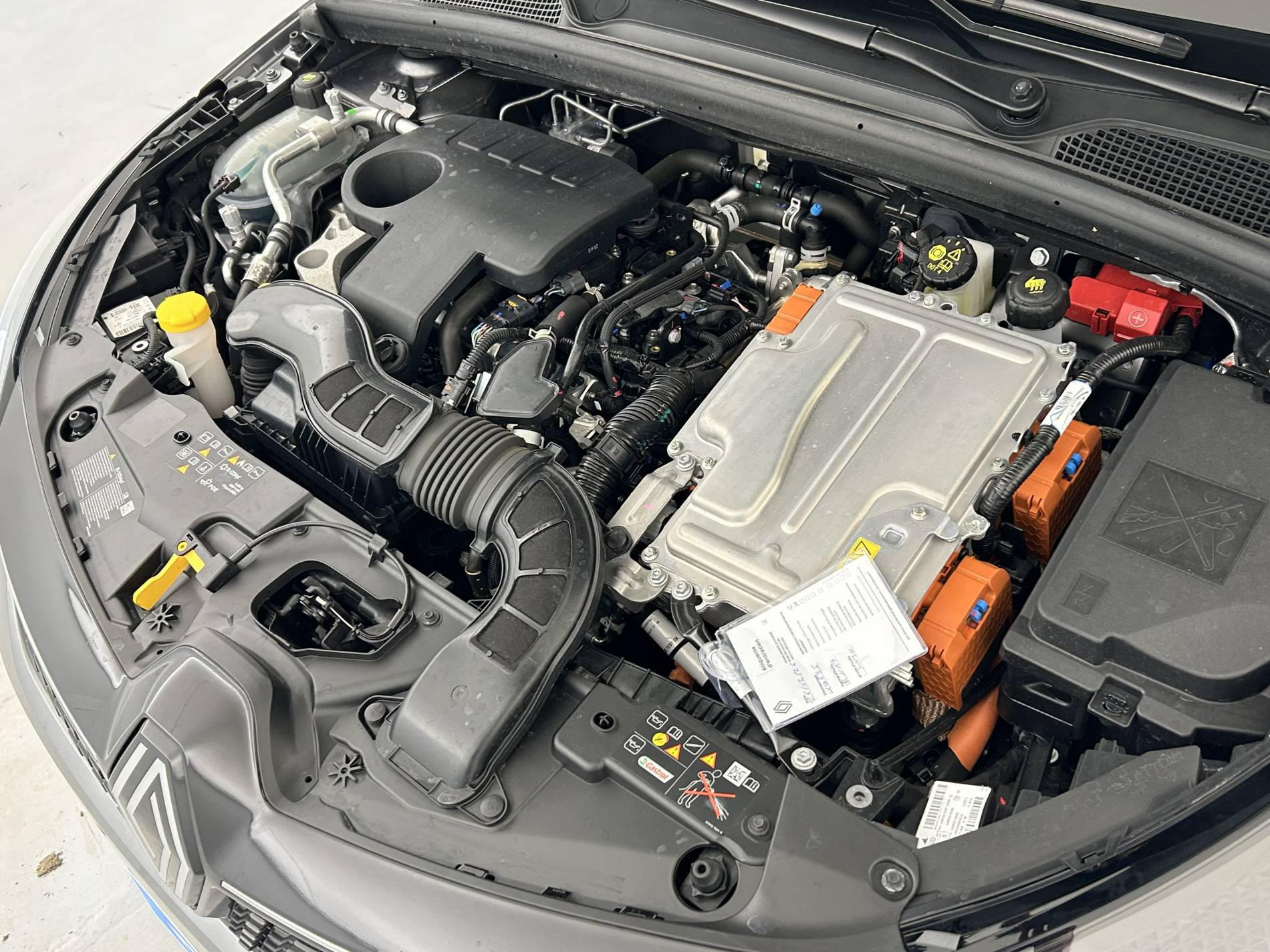 Vente en ligne Renault Clio 5 Clio E-Tech full hybrid 145 ch GSR2 au prix de 19 980 €