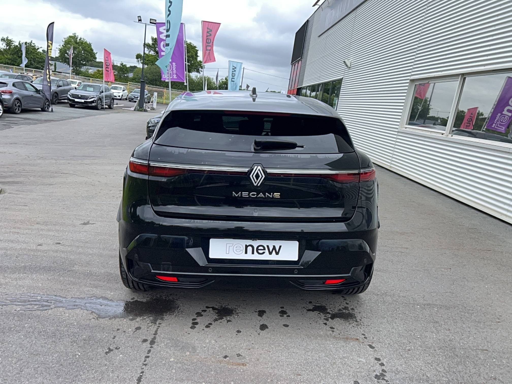 Vente en ligne Renault Megane E-Tech  EV60 220 ch super charge au prix de 21 990 €