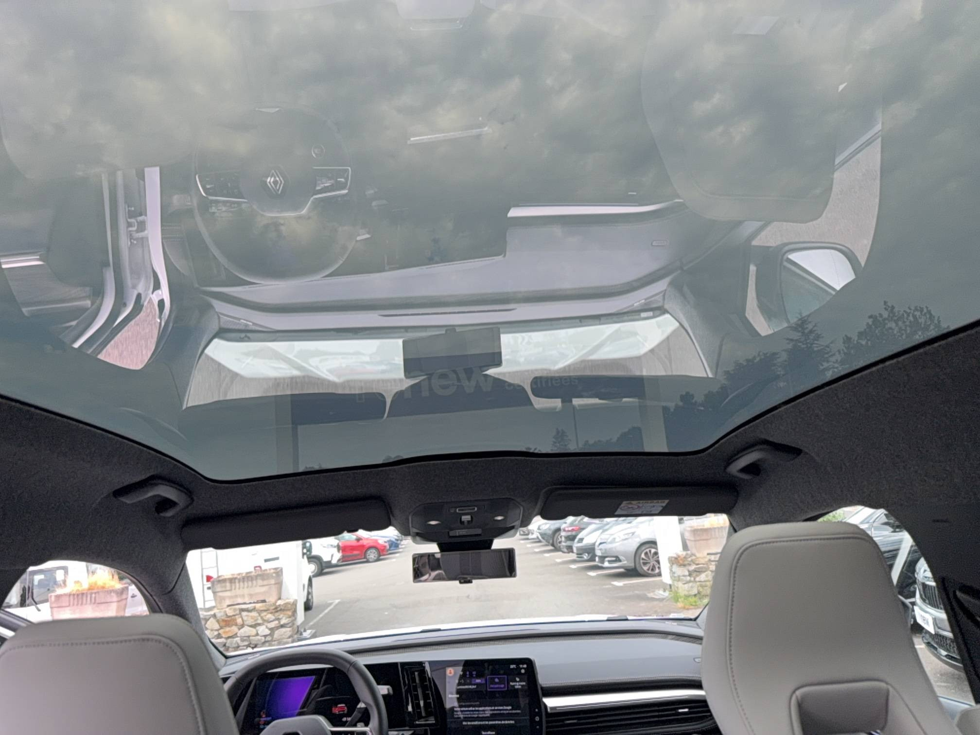 Vente en ligne Renault Scenic E-Tech Scenic E-Tech électrique 220 ch grande autonomie au prix de 38 990 €