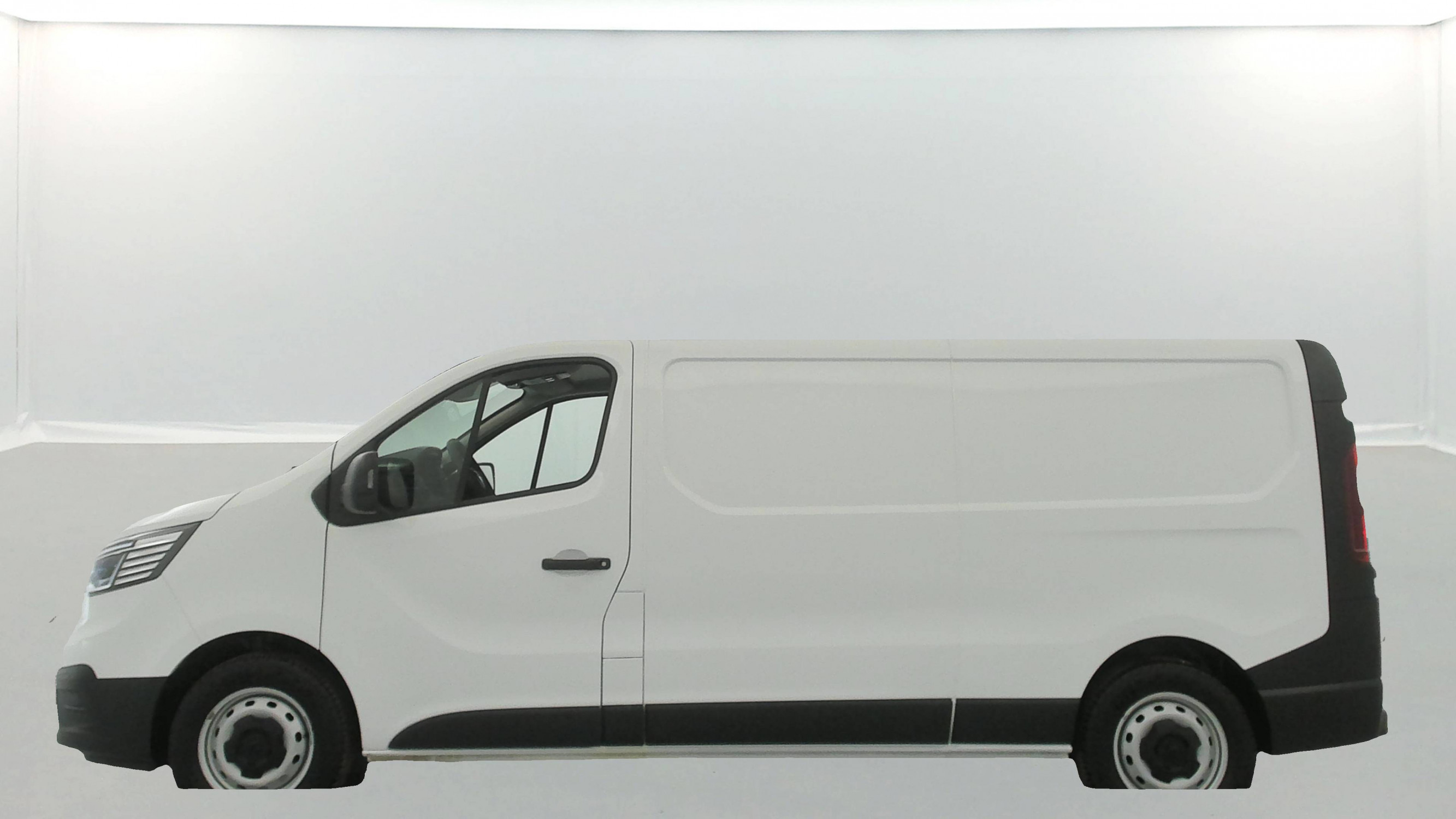 Vente en ligne Renault Trafic 3 Fourgon TRAFIC FGN L2H1 3000 KG BLUE DCI 130 au prix de 22 980 €
