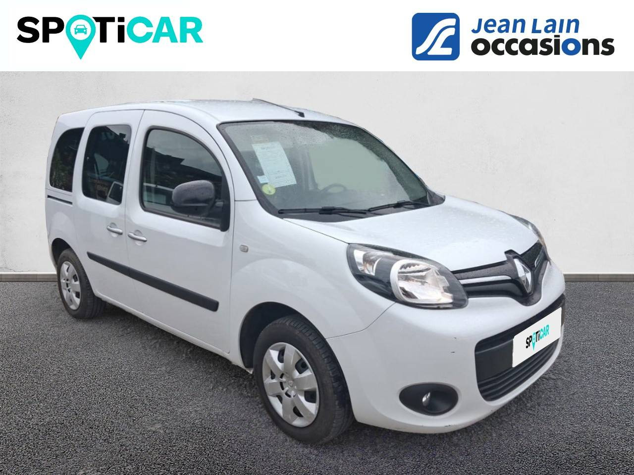 Vente en ligne RENAULT KANGOO Kangoo Blue dCi 115 Business de 2019 au prix de 16 974 €