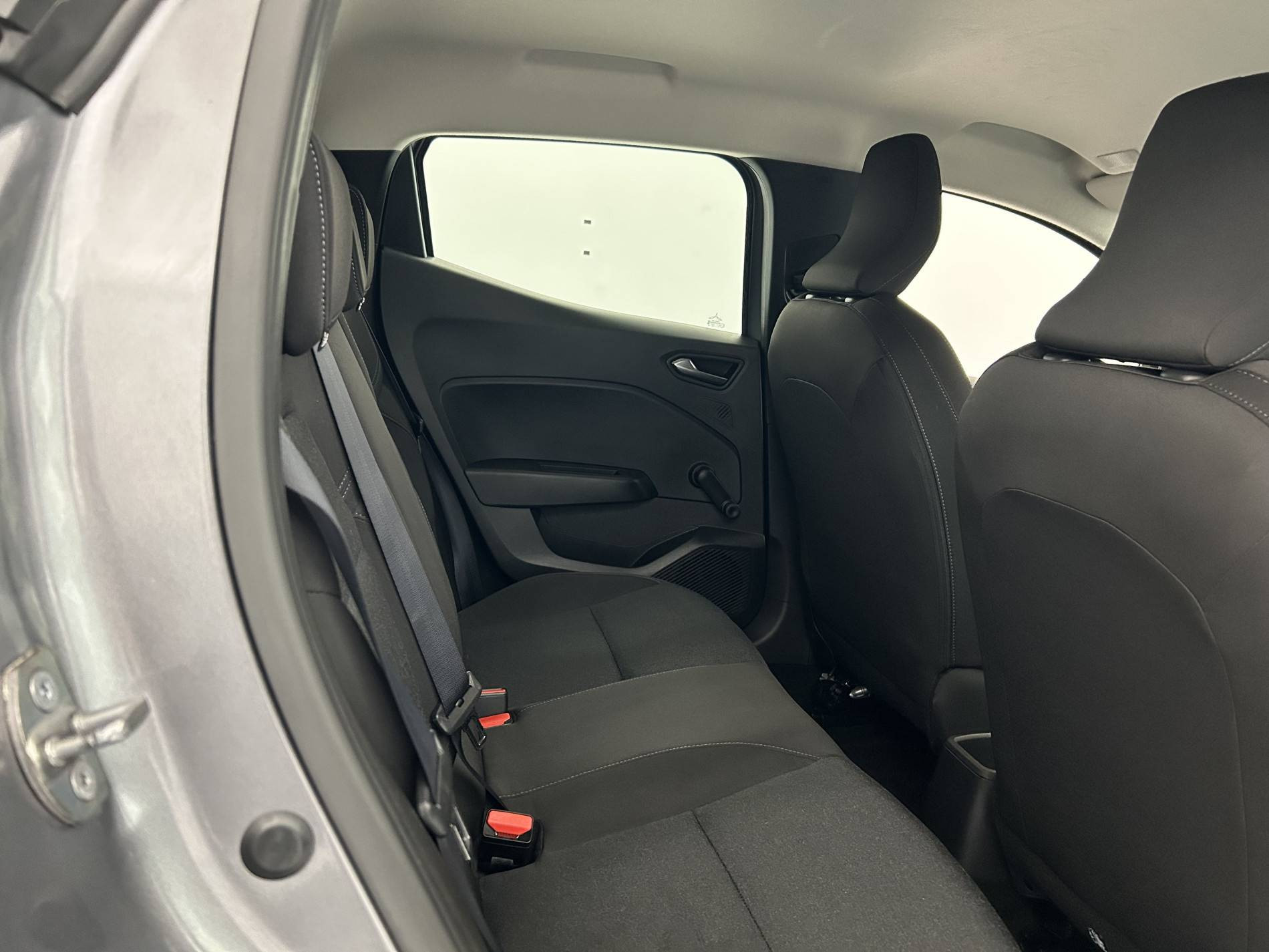 Vente en ligne Renault Clio 5 Clio TCe 90 au prix de 14 790 €