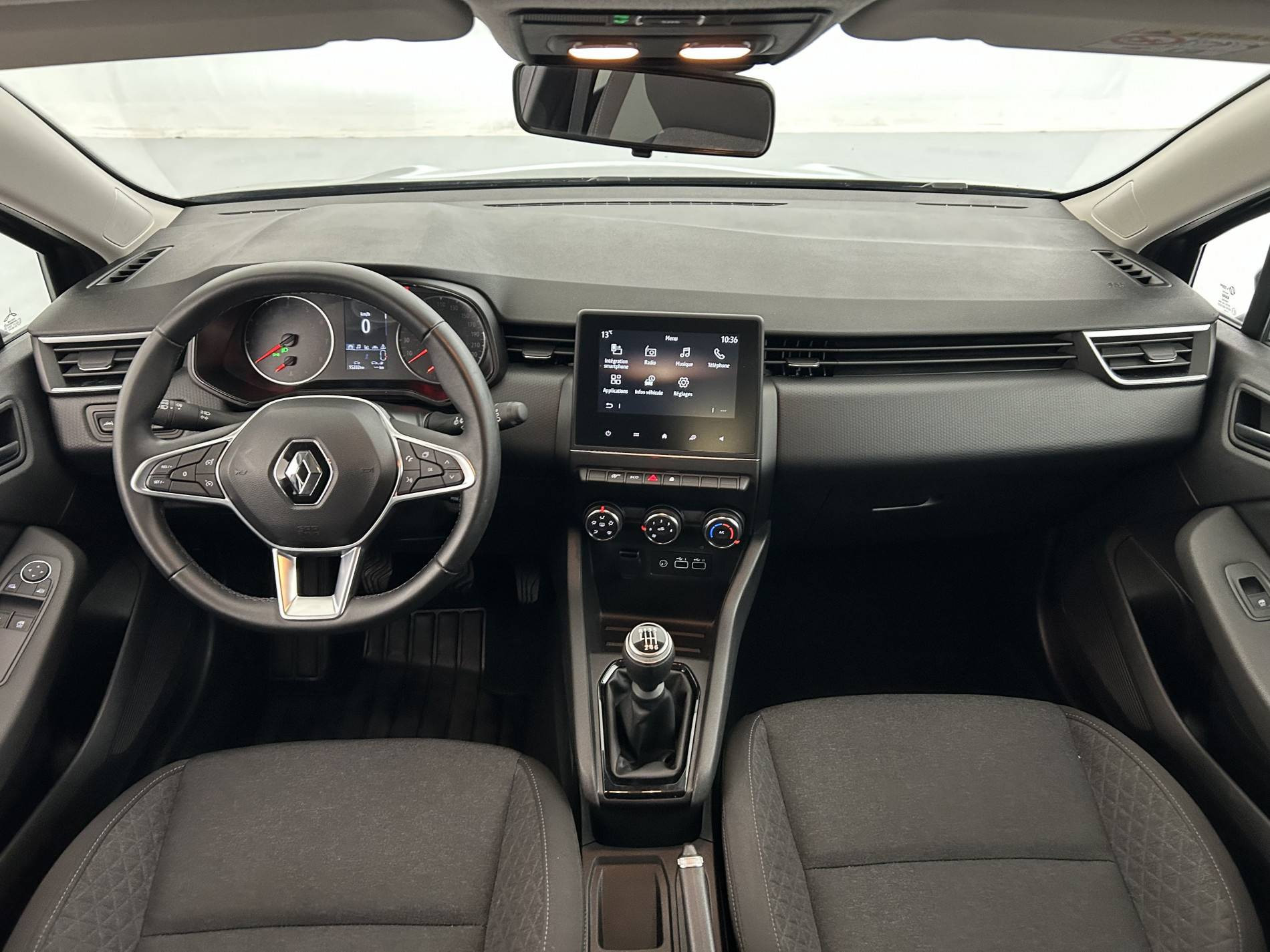 Vente en ligne Renault Clio 5 Clio TCe 90 au prix de 13 790 €