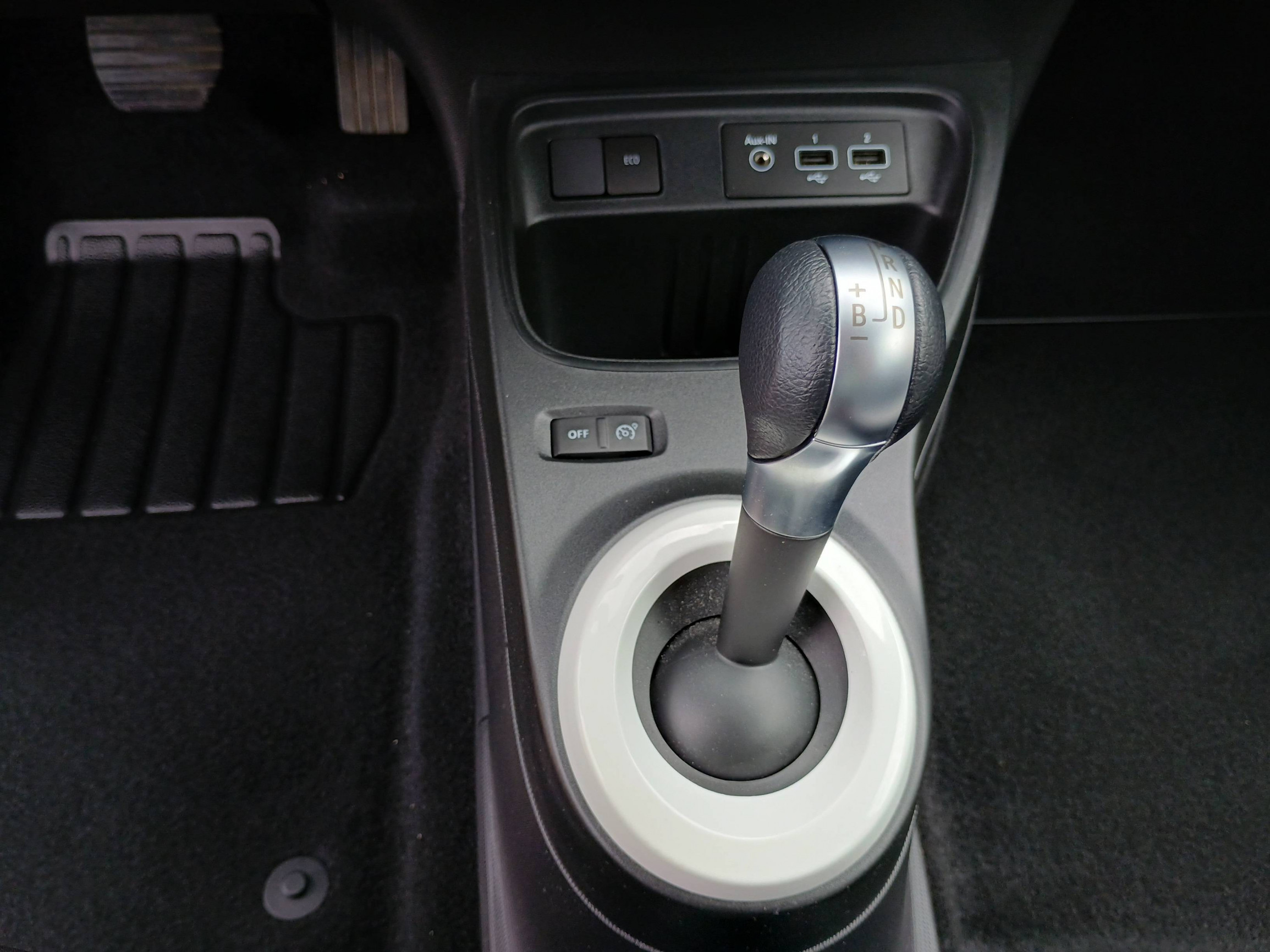 Vente en ligne Renault Twingo Electrique Twingo III E-Tech au prix de 12 991 €