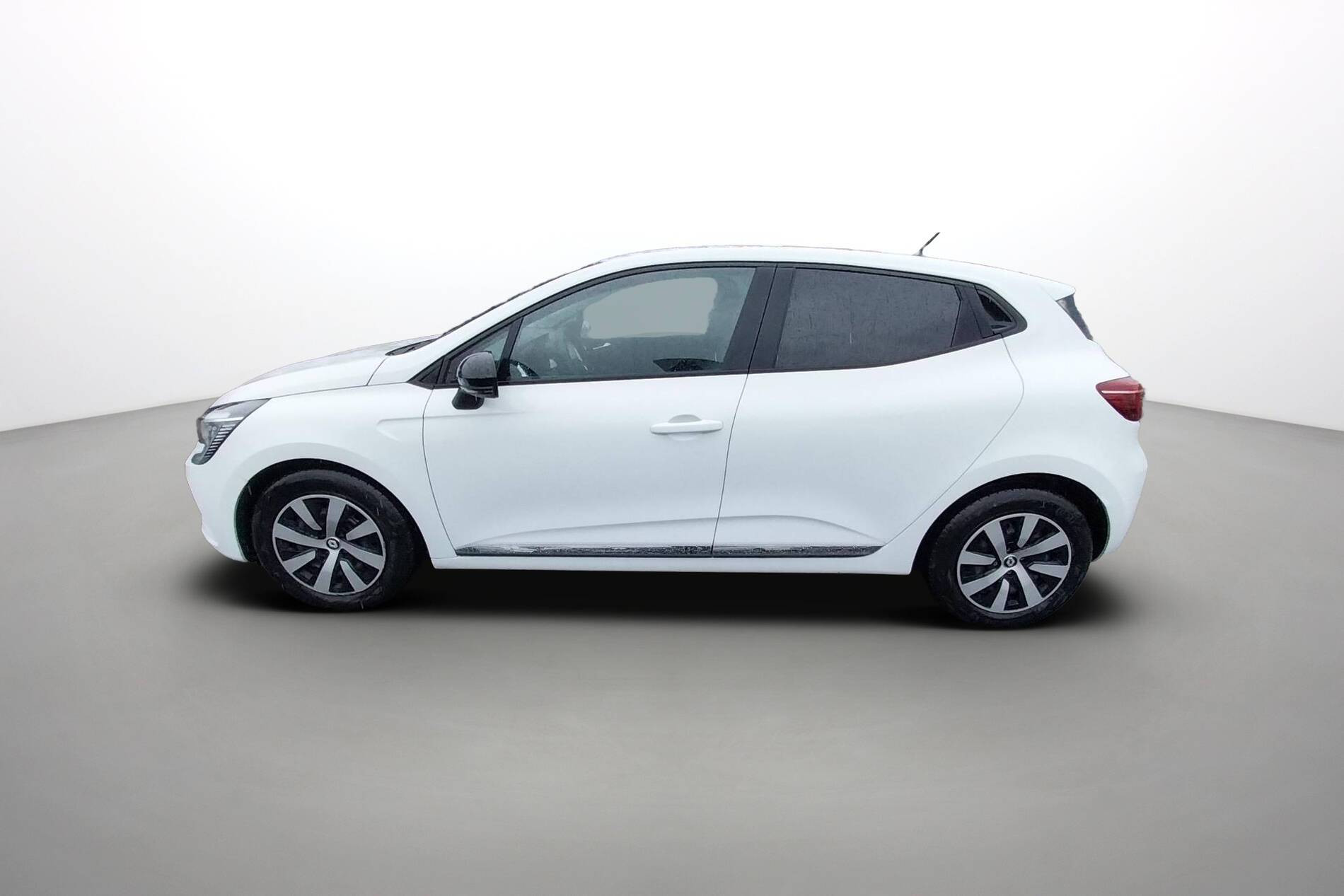 Vente en ligne Renault Clio 5 Clio TCe 90 au prix de 14 490 €