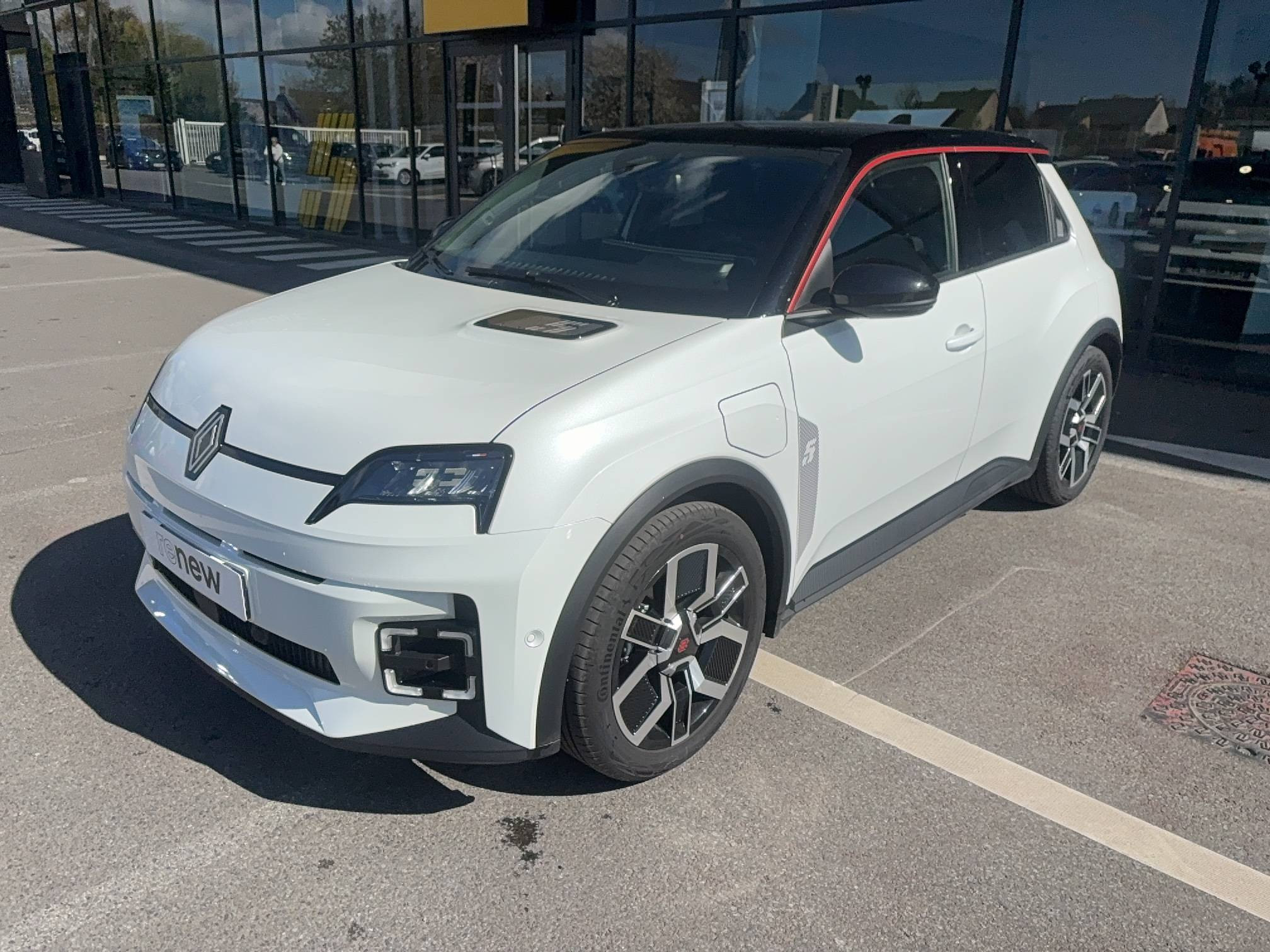 Vente en ligne Renault R5 E-Tech  120 ch autonomie urbaine au prix de 30 290 €
