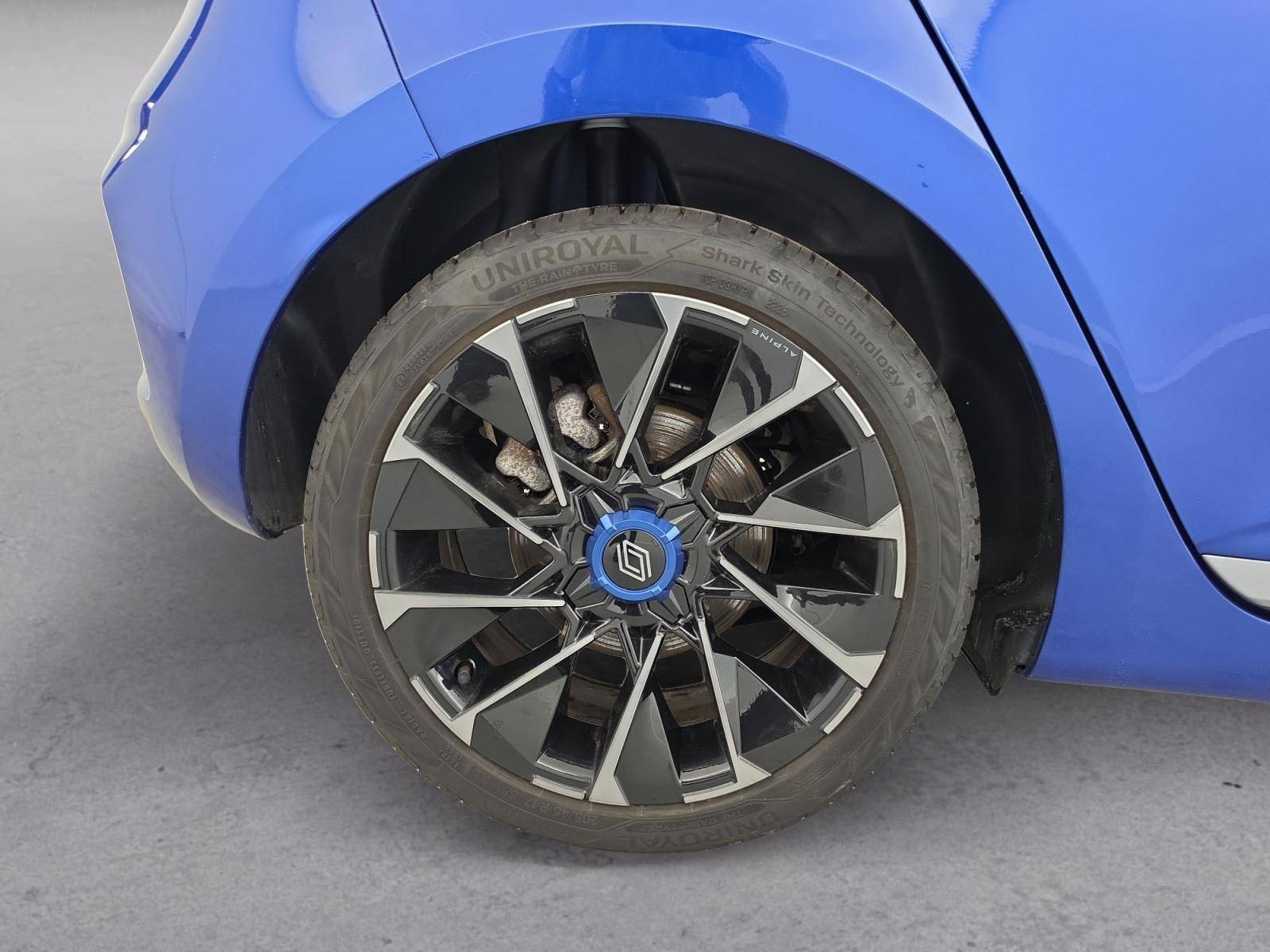 Vente en ligne Renault Clio 5 Clio E-Tech full hybrid 145 au prix de 20 890 €