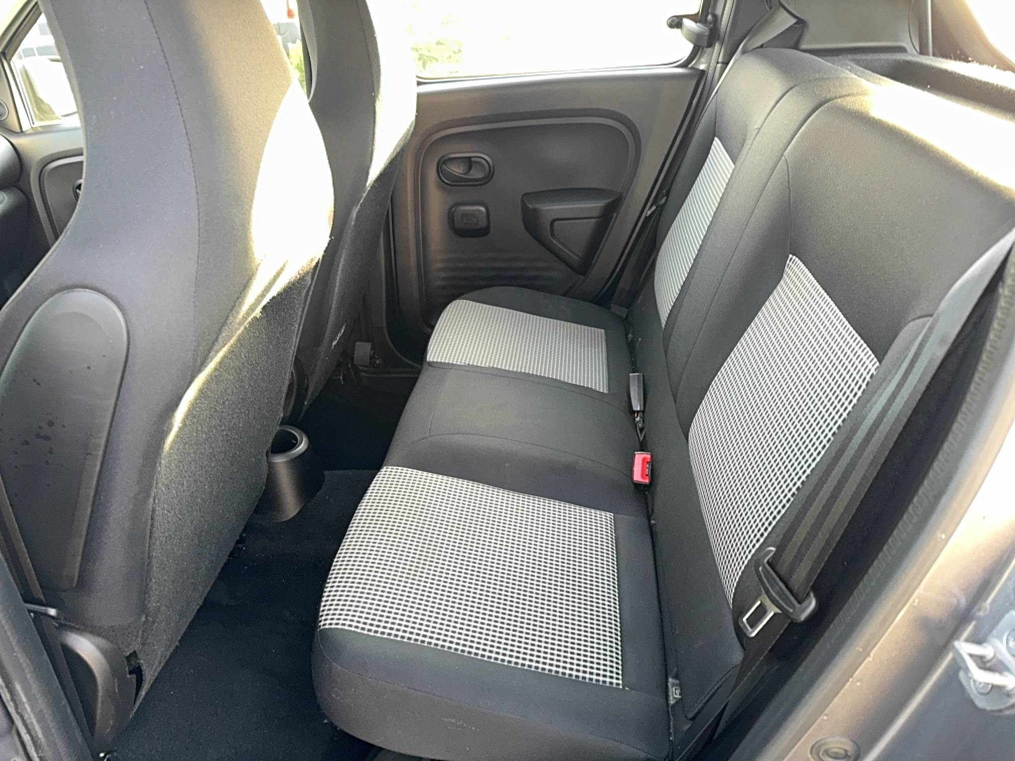 Vente en ligne Renault Twingo Electrique Twingo III E-Tech au prix de 9 890 €