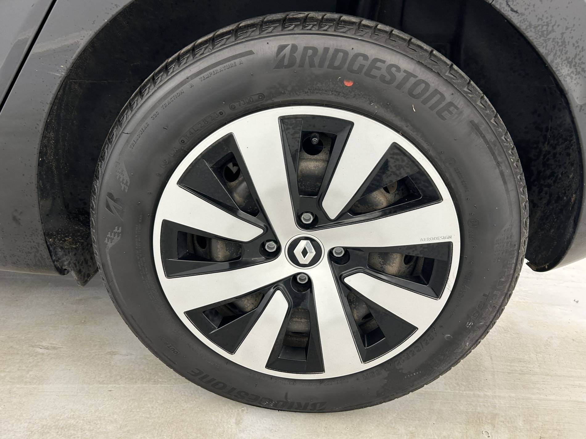 Vente en ligne Renault Clio 5 Clio TCe 90 au prix de 13 990 €