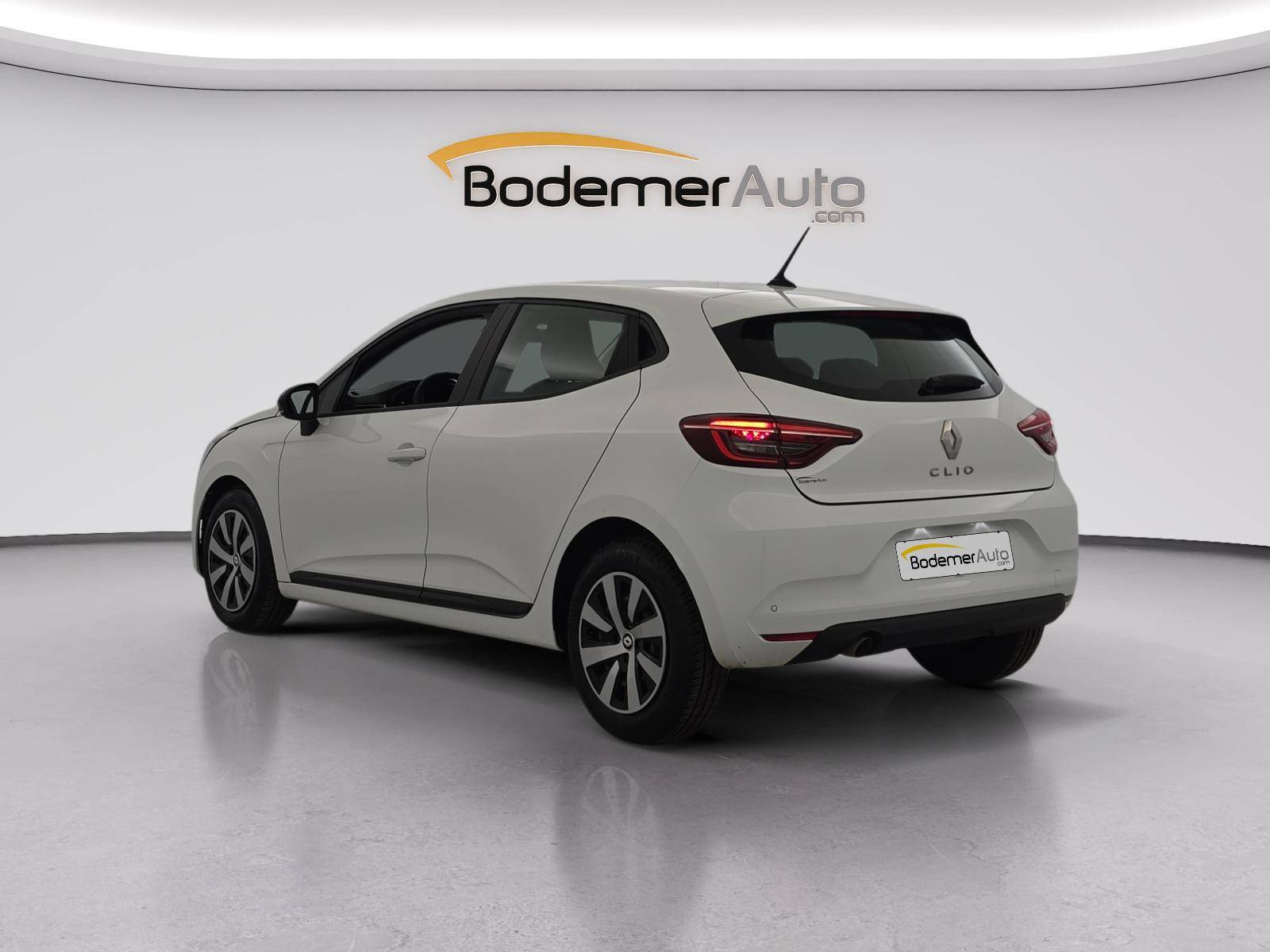 Vente en ligne Renault Clio 5 Clio TCe 90 au prix de 12 790 €