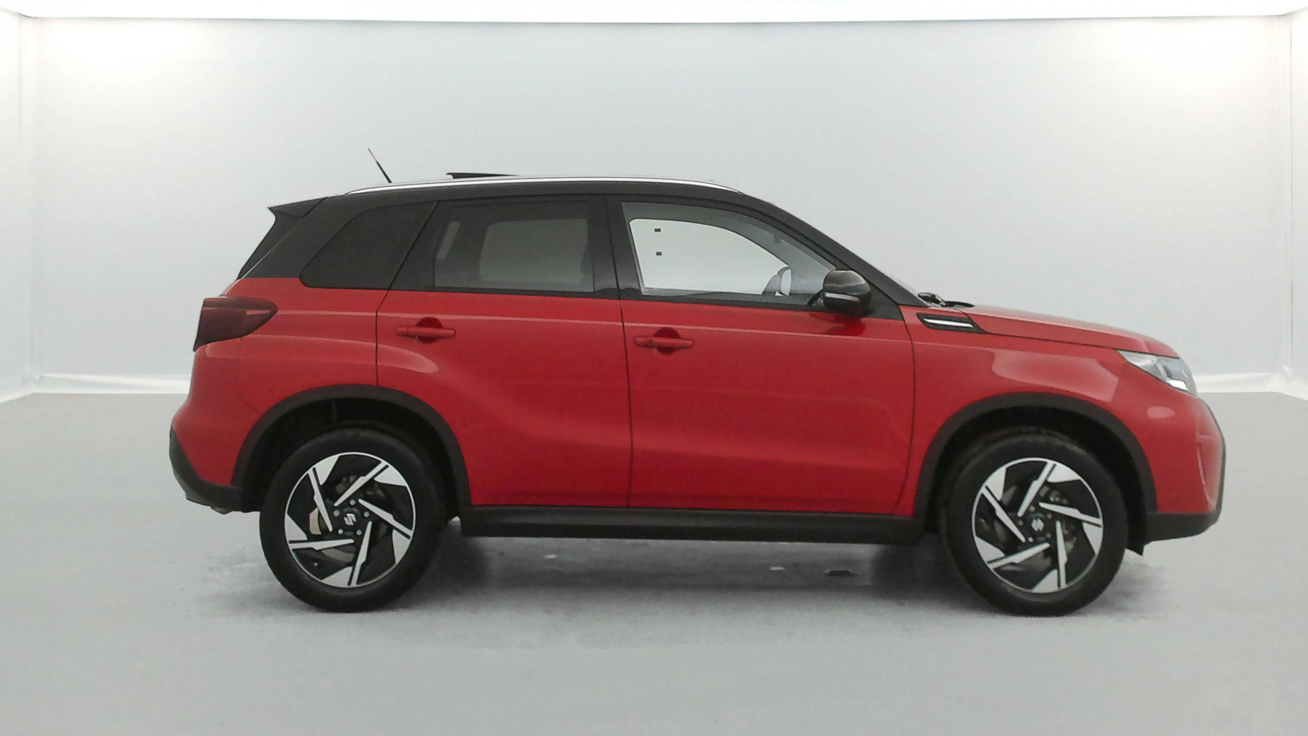 Vente en ligne Suzuki Vitara  1.5 Dualjet Hybrid Auto au prix de 22 890 €