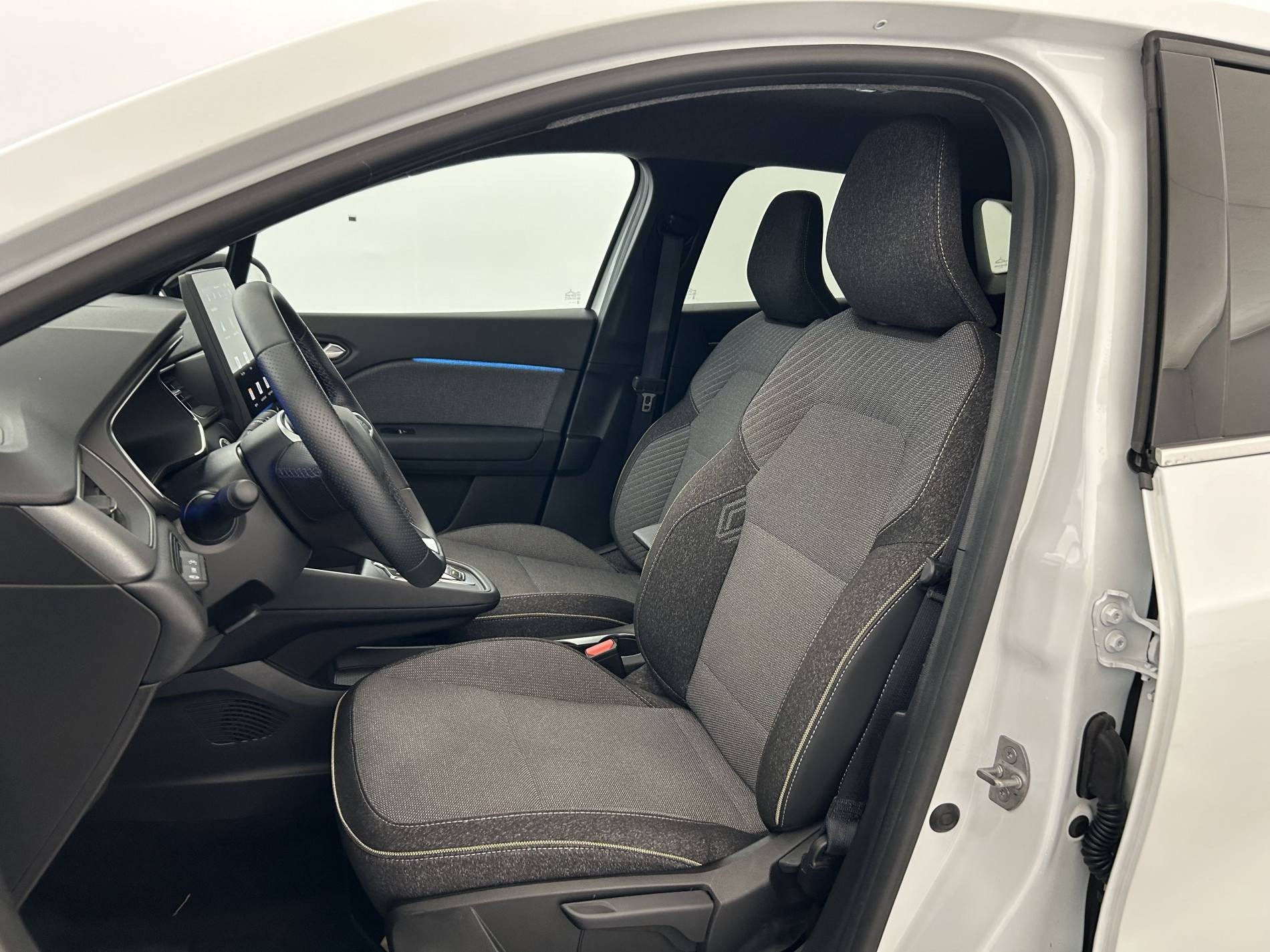 Vente en ligne Renault Symbioz  E-Tech full hybrid 145 au prix de 28 290 €