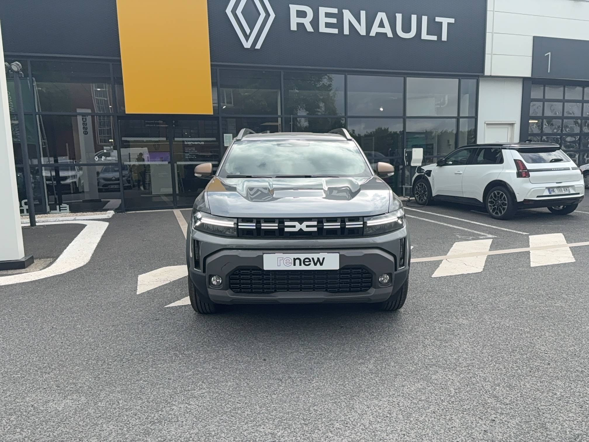 Vente en ligne Dacia Duster  Hybrid 155 au prix de 29 200 €