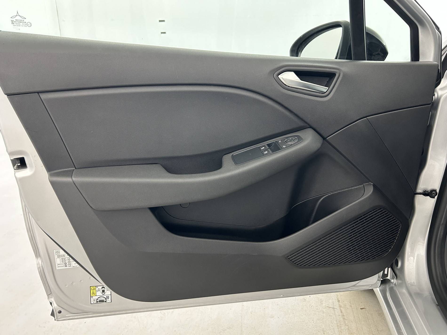 Vente en ligne Renault Clio 5 Clio TCe 90 au prix de 13 990 €