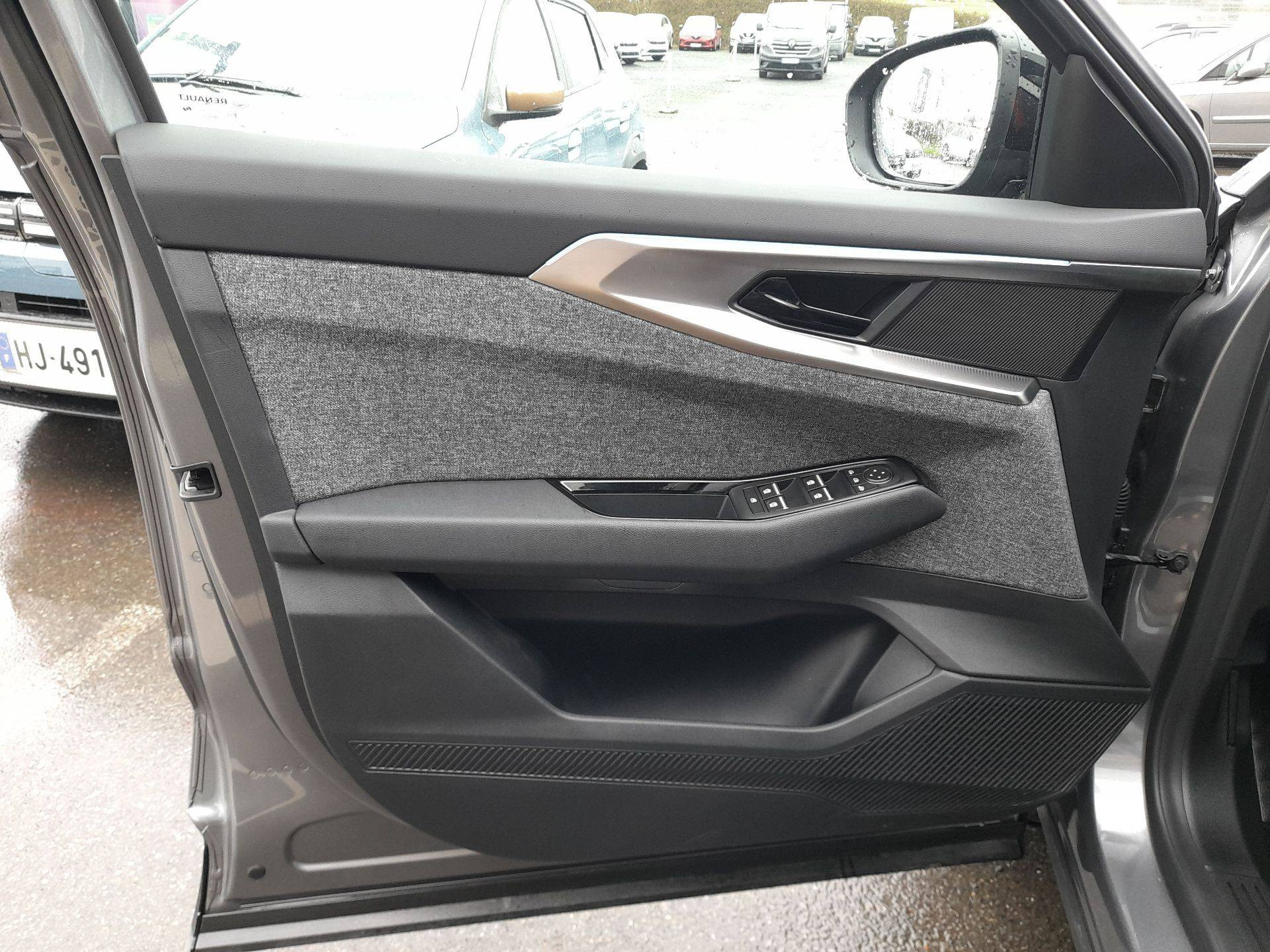 Vente en ligne Renault Espace Espace E-Tech full hybrid 200 GSR2 au prix de 36 990 €