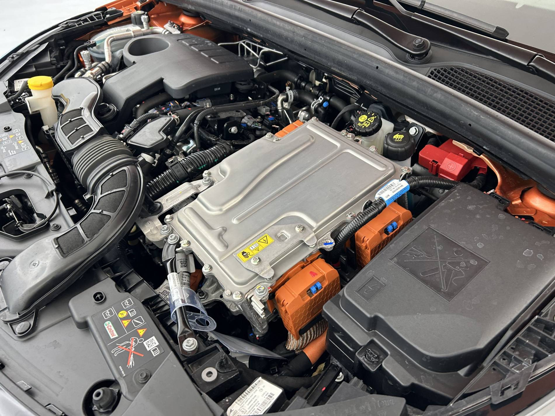 Vente en ligne Renault Clio 5 Clio E-Tech full hybrid 145 ch GSR2 au prix de 19 990 €