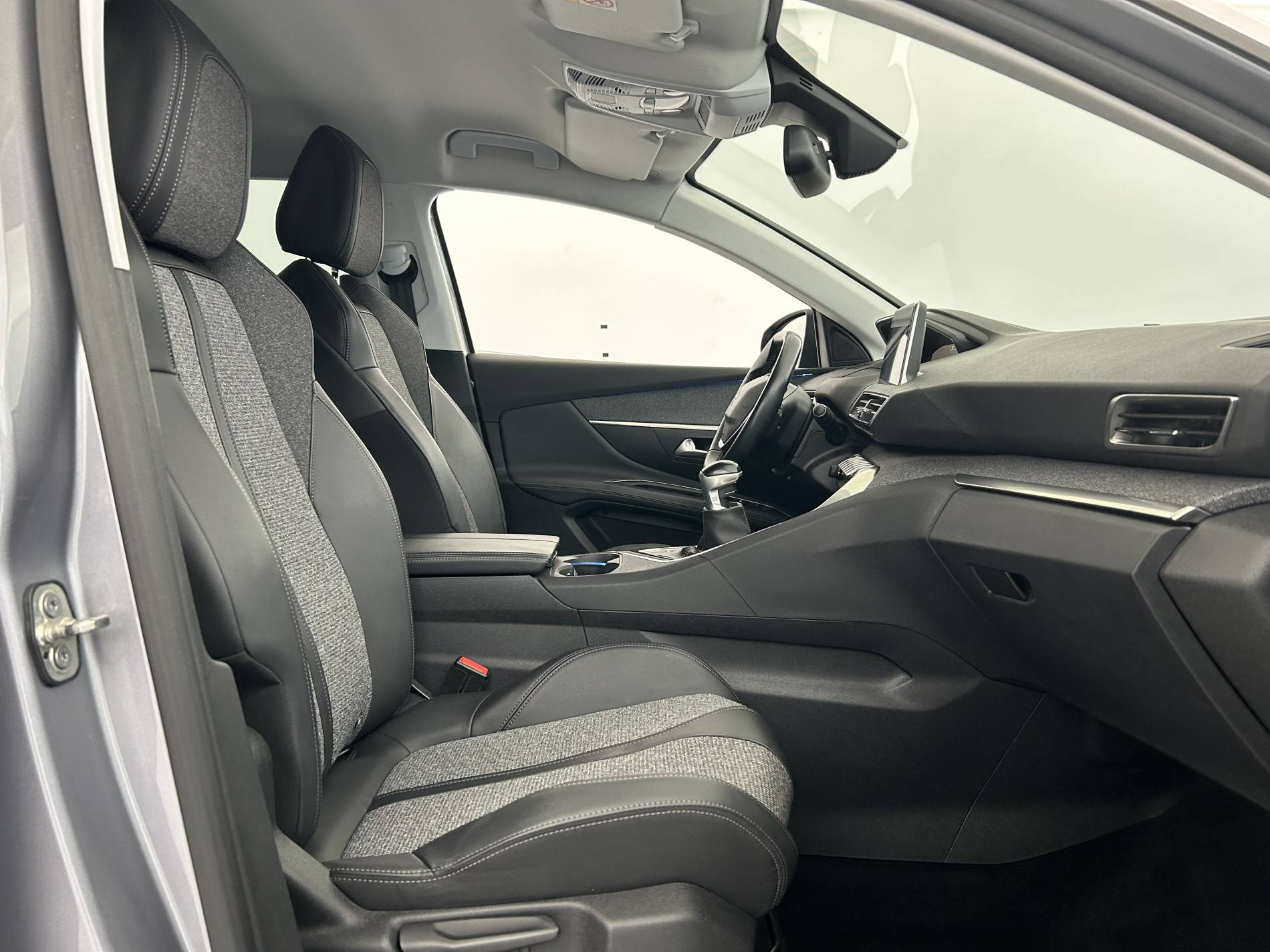 Vente en ligne Peugeot 3008 3008 BlueHDi 130ch S&S BVM6 au prix de 15 290 €