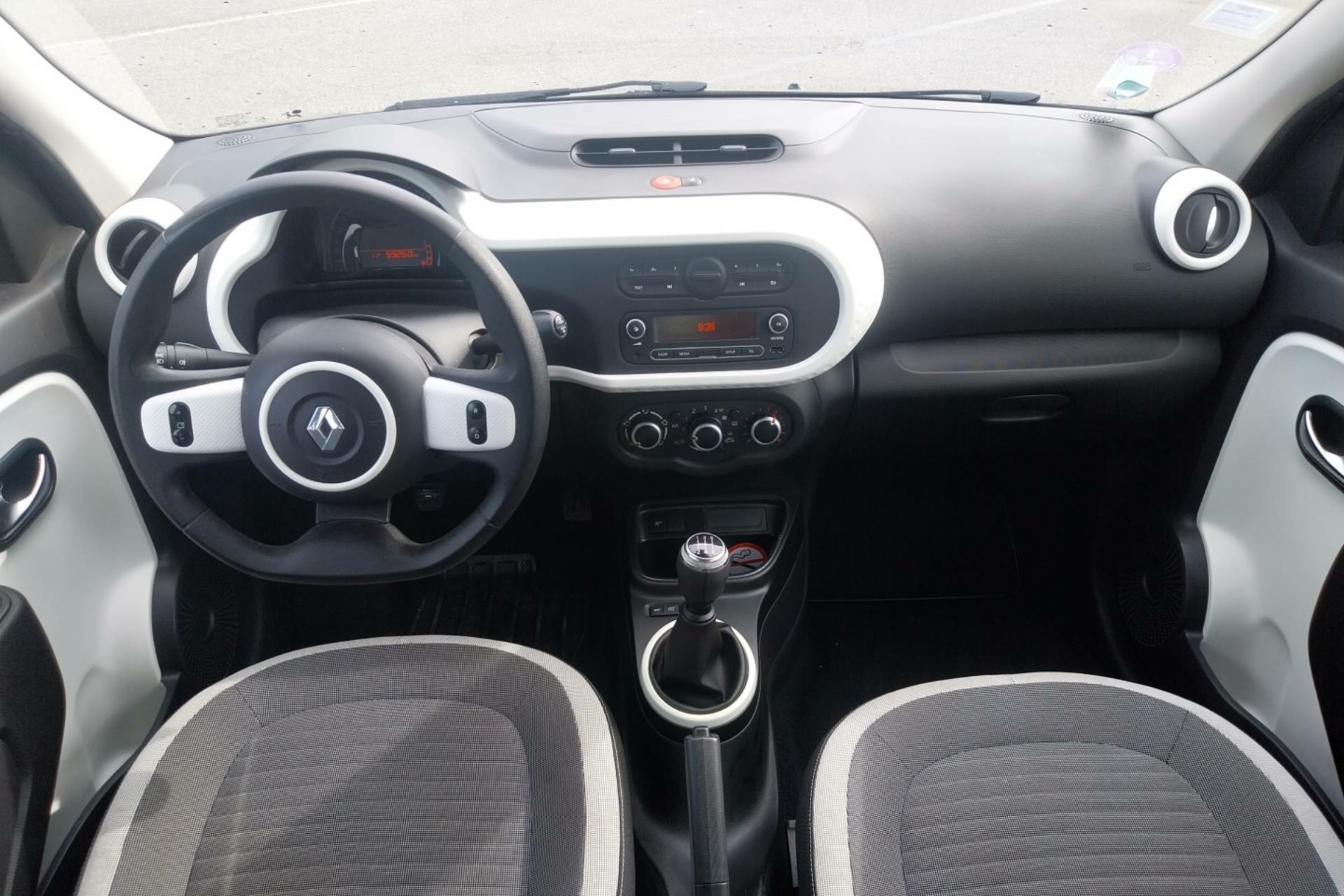 Vente en ligne Renault Twingo 3  SCe 75 - 20 au prix de 10 590 €