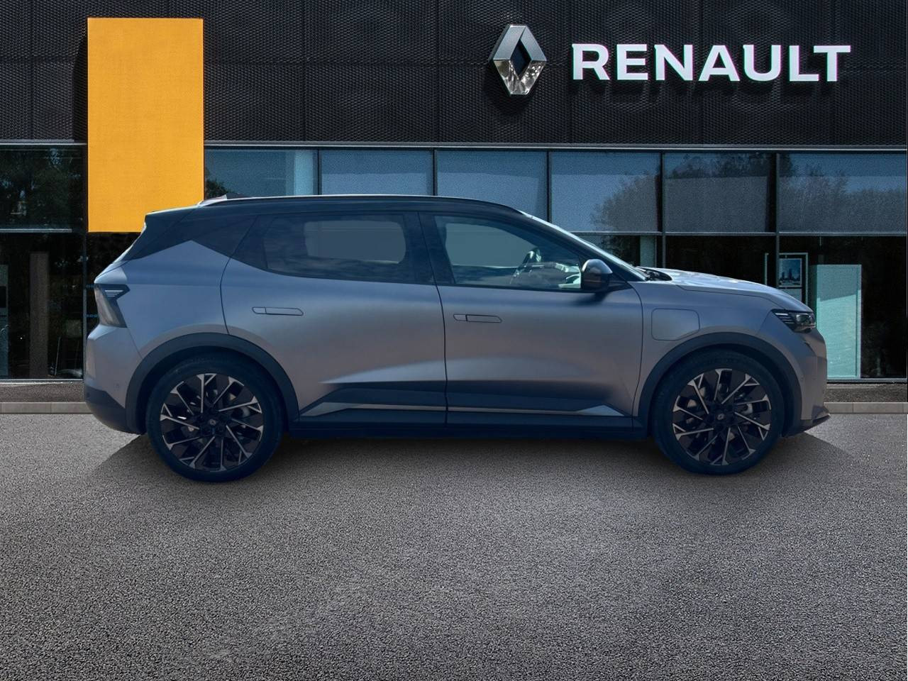 Vente en ligne Renault Scenic E-Tech Scenic E-Tech électrique 220 ch grande autonomie au prix de 38 490 €