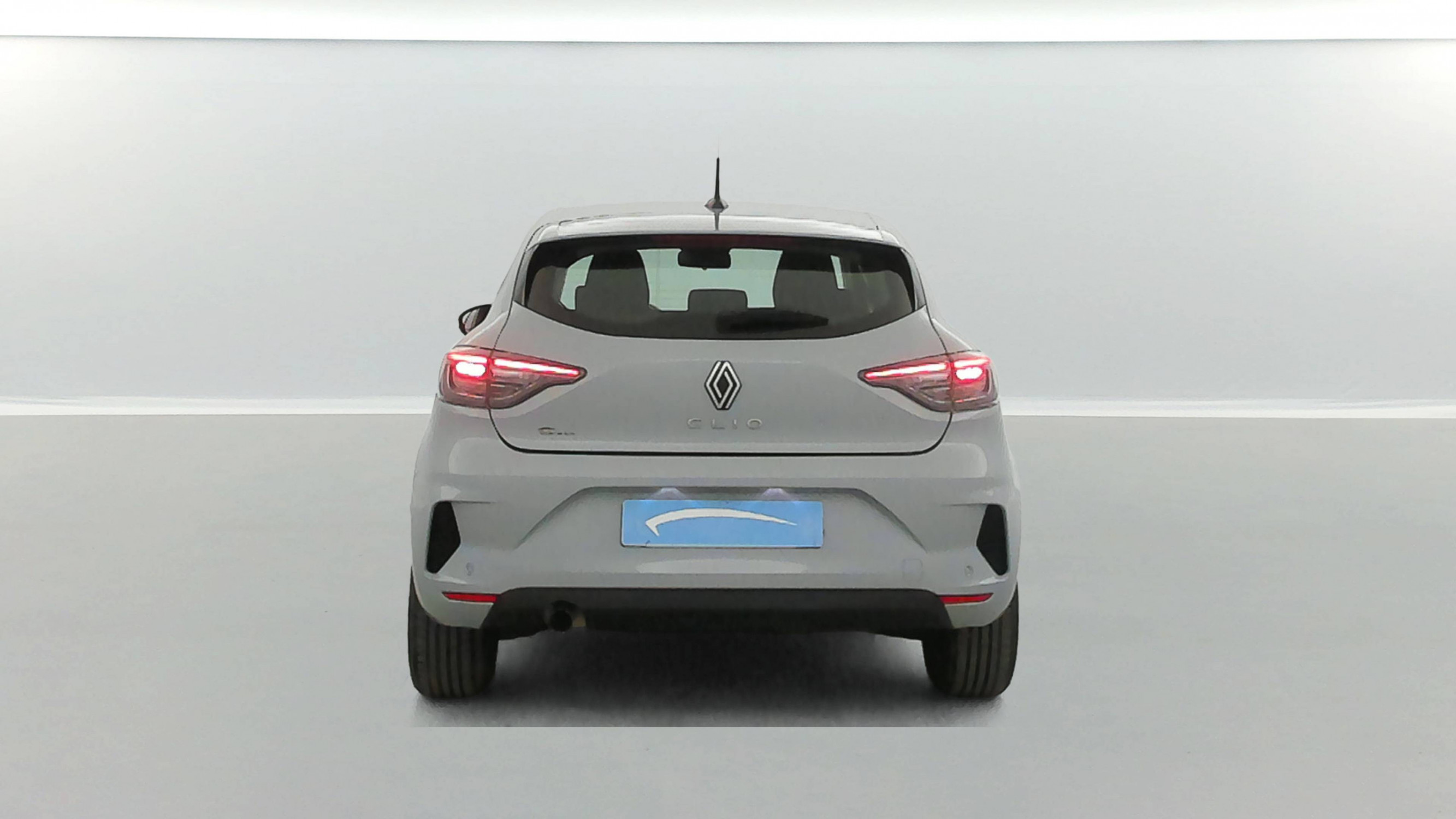 Vente en ligne Renault Clio 5 Clio TCe 90 au prix de 15 990 €